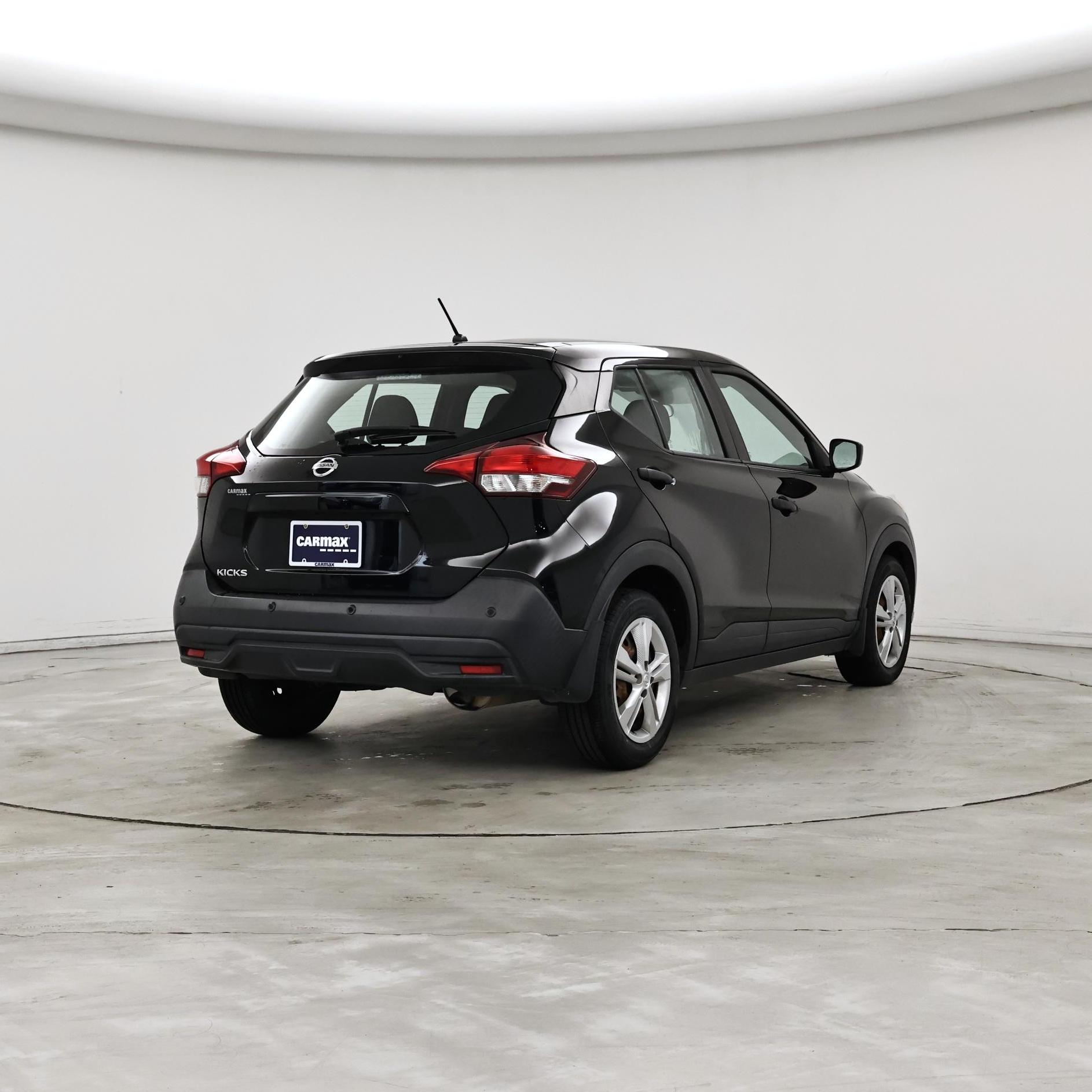 Thumbnail: 2020 Nissan Kicks - 8