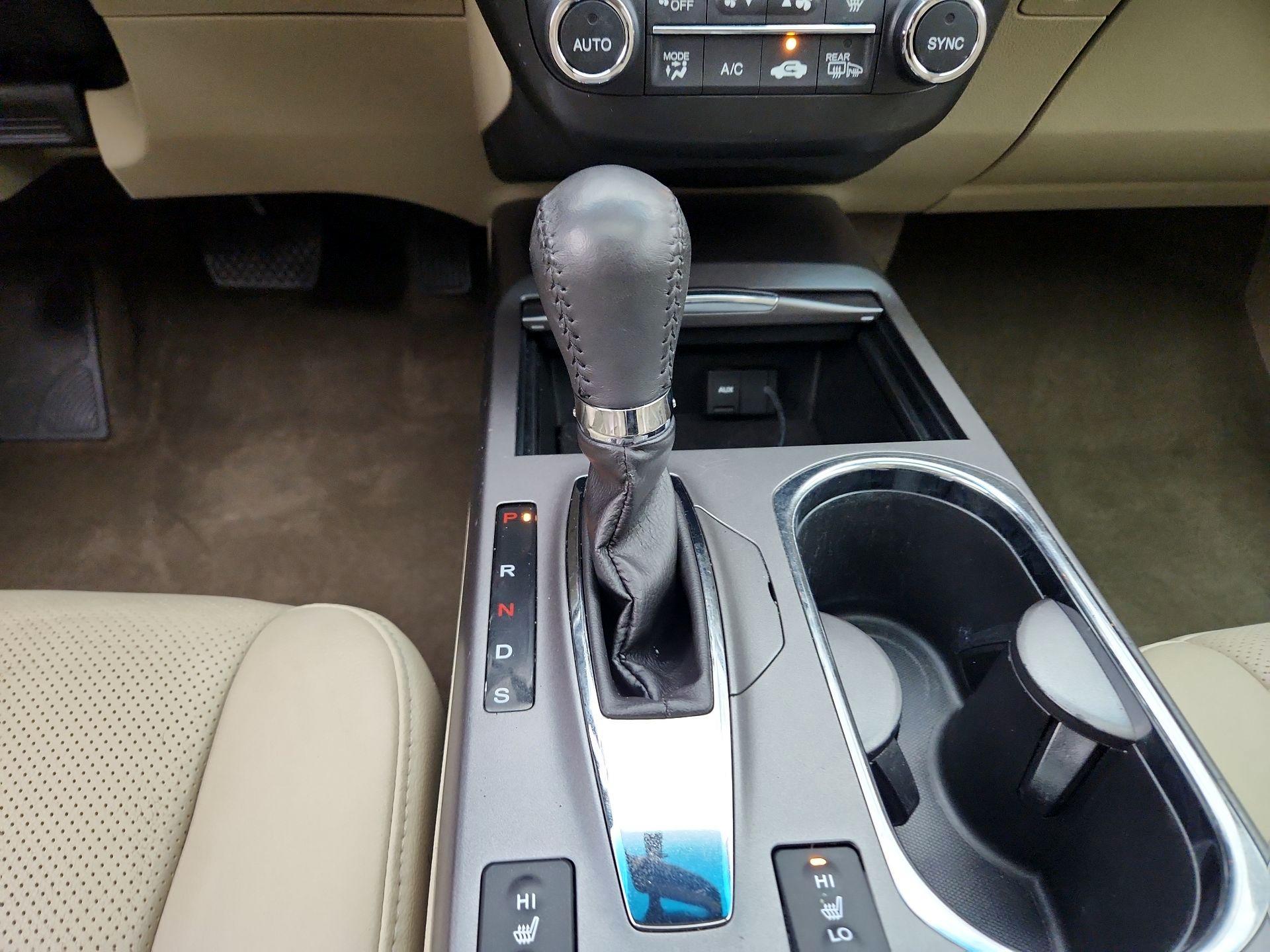 Thumbnail: 2015 Acura RDX - 17