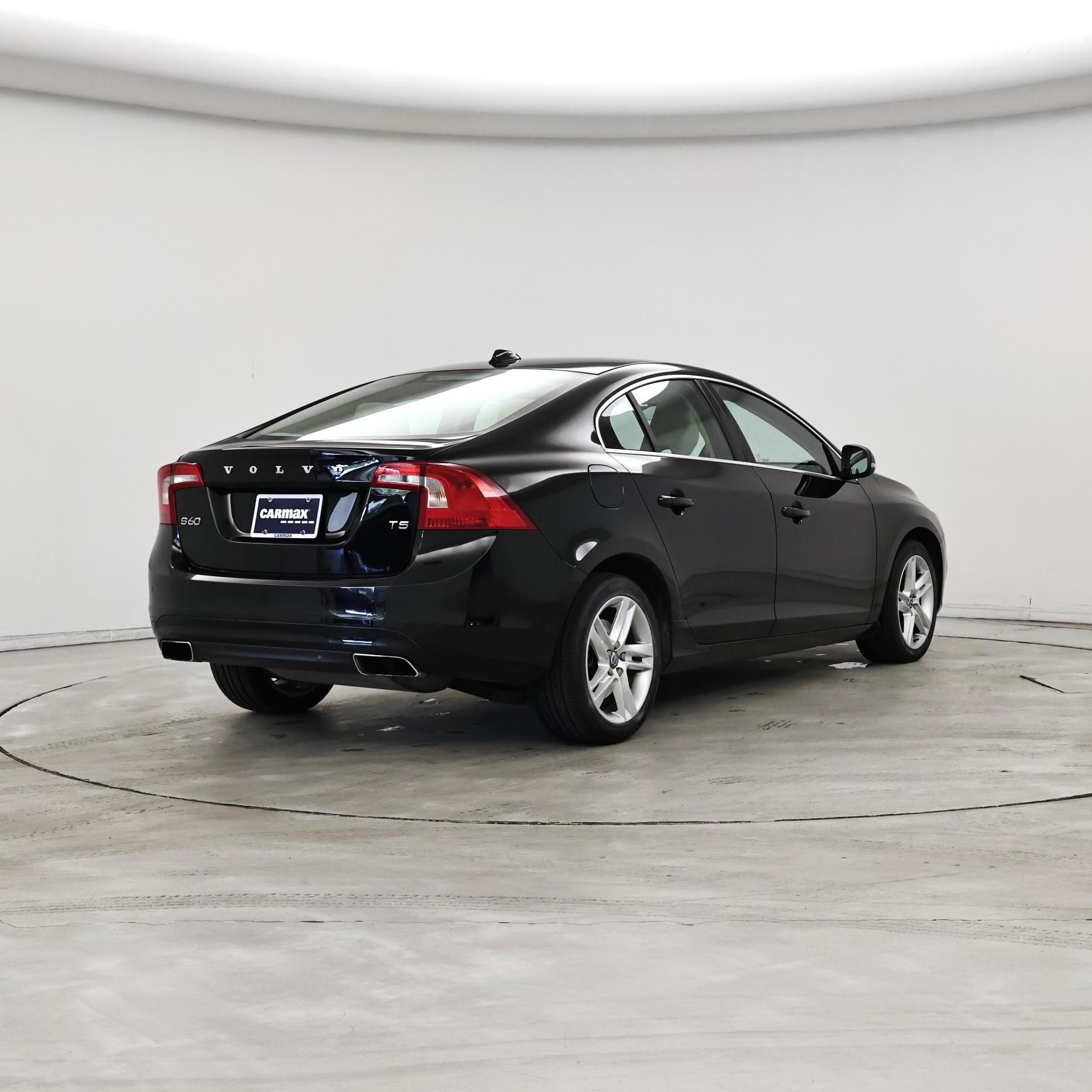 Thumbnail: 2015 Volvo S60 - 8