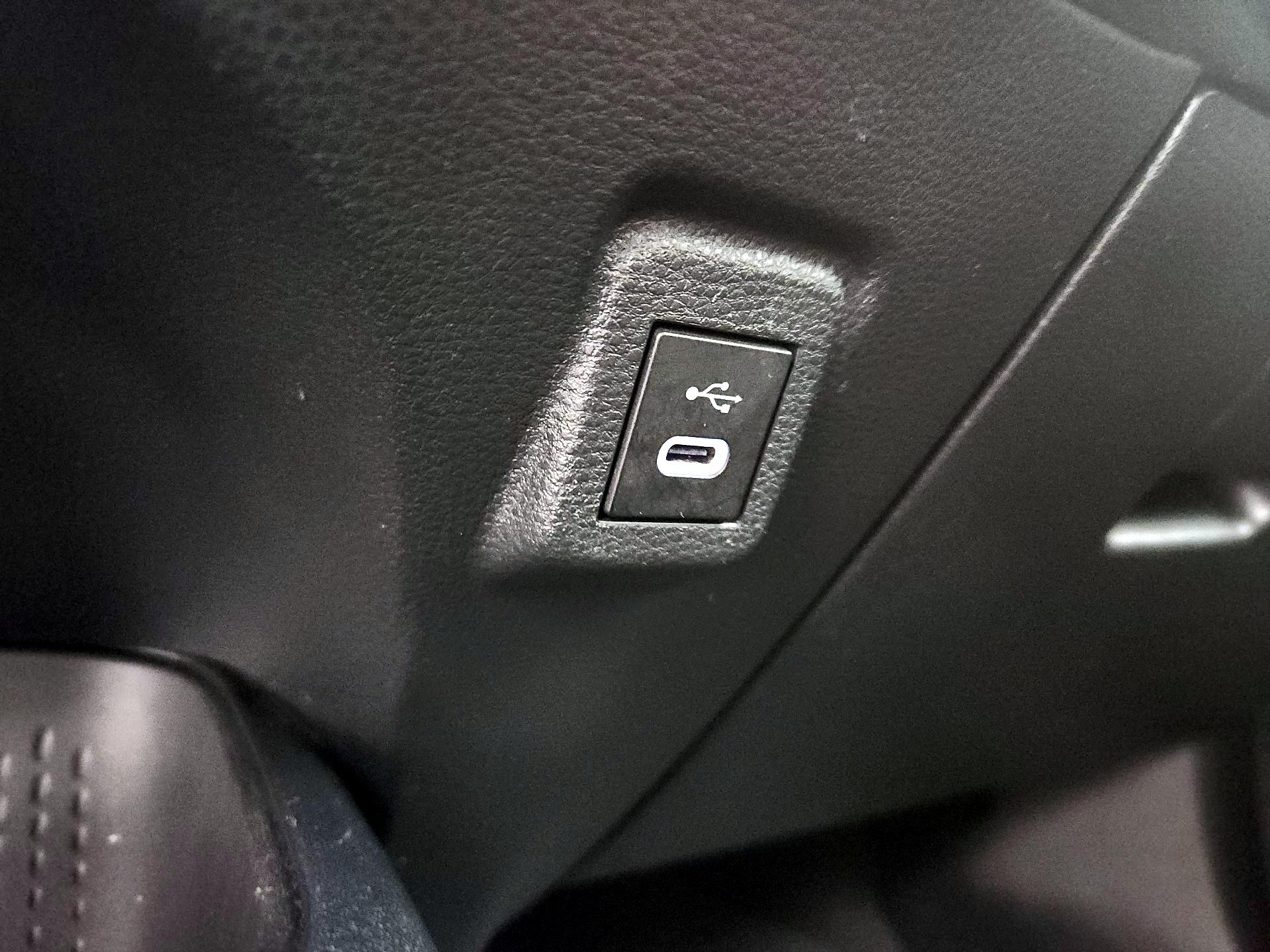 Thumbnail: 2023 Toyota Corolla - 18