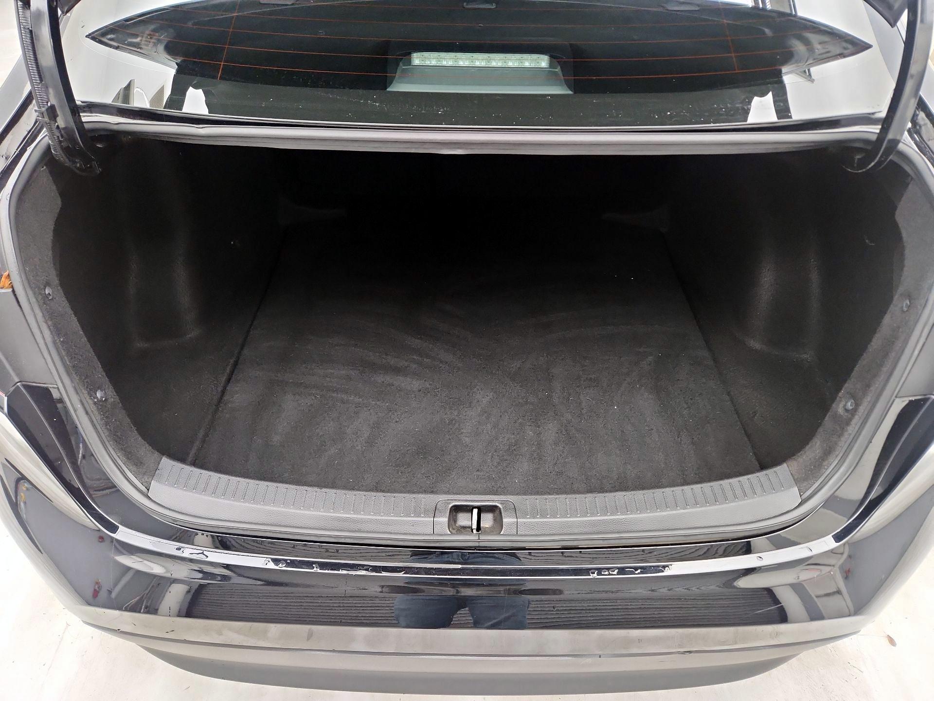 Thumbnail: 2023 Toyota Corolla - 20