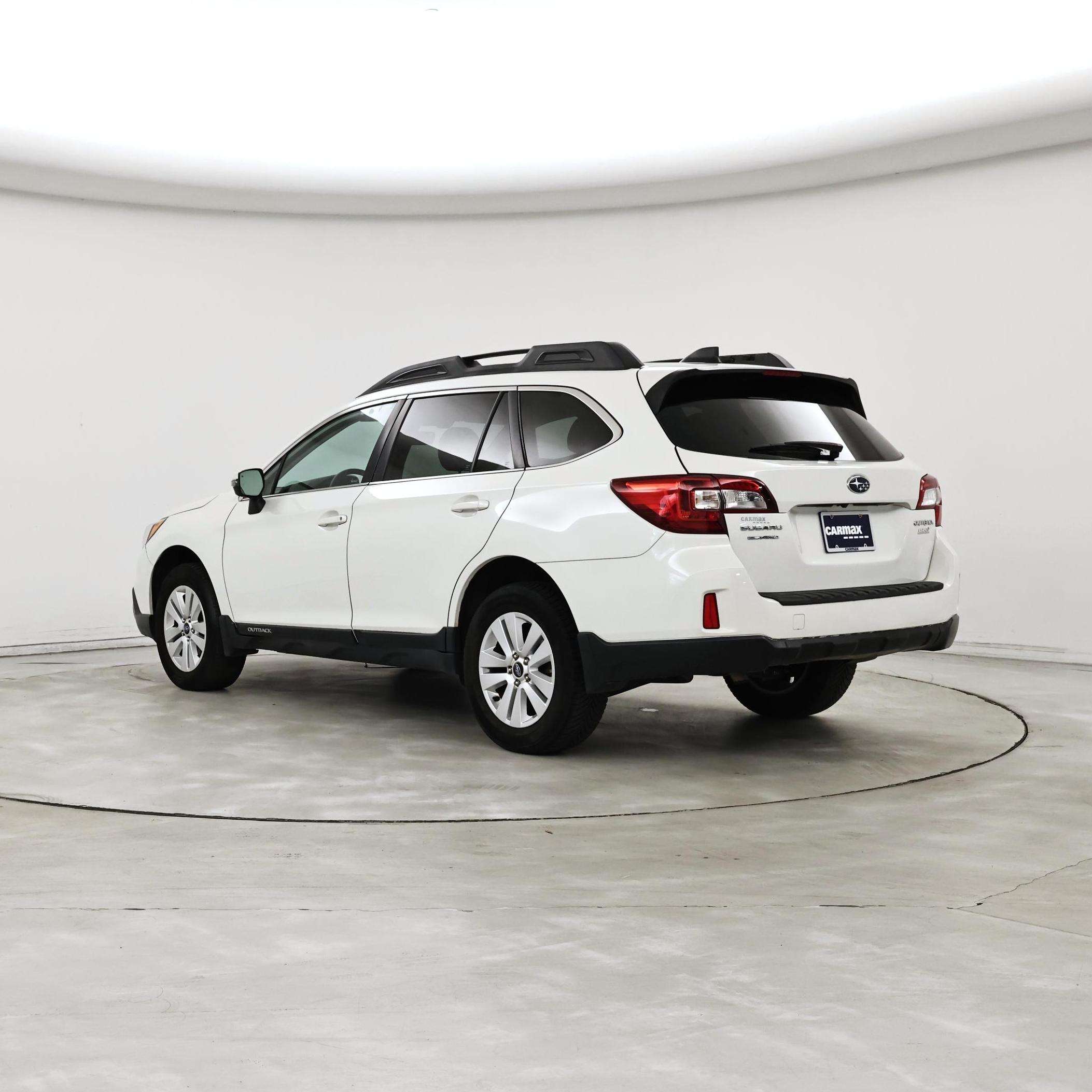 Thumbnail: 2017 Subaru Outback - 2