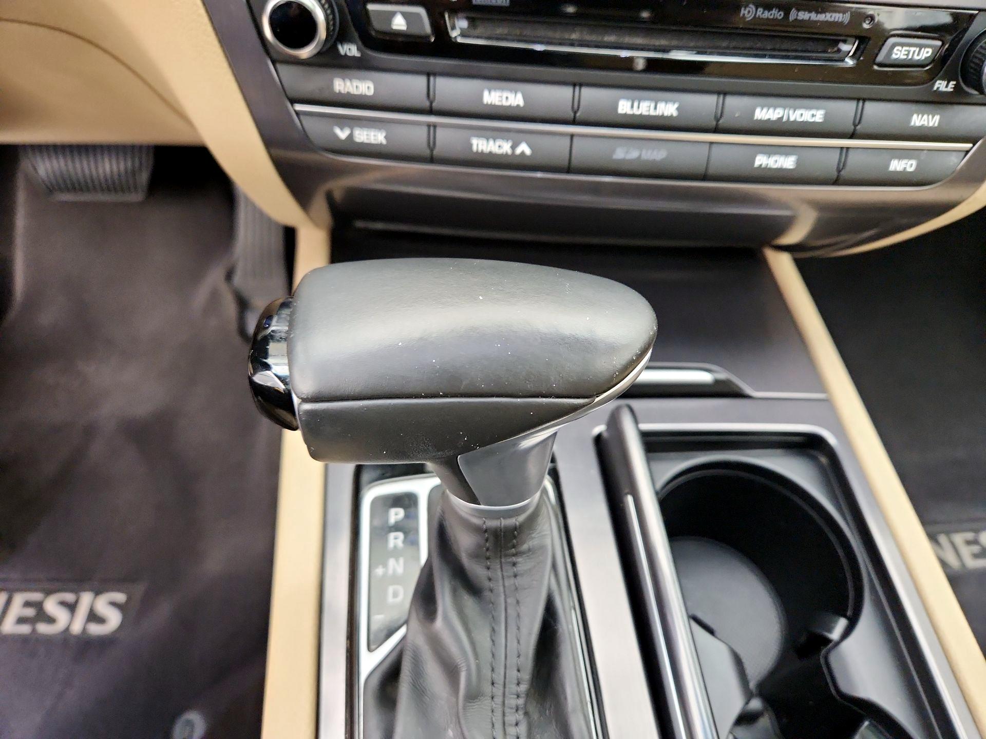 Thumbnail: 2018 Genesis G80 - 18