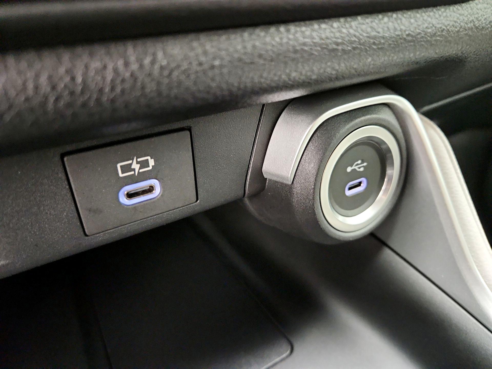 Thumbnail: 2025 Toyota Highlander - 18