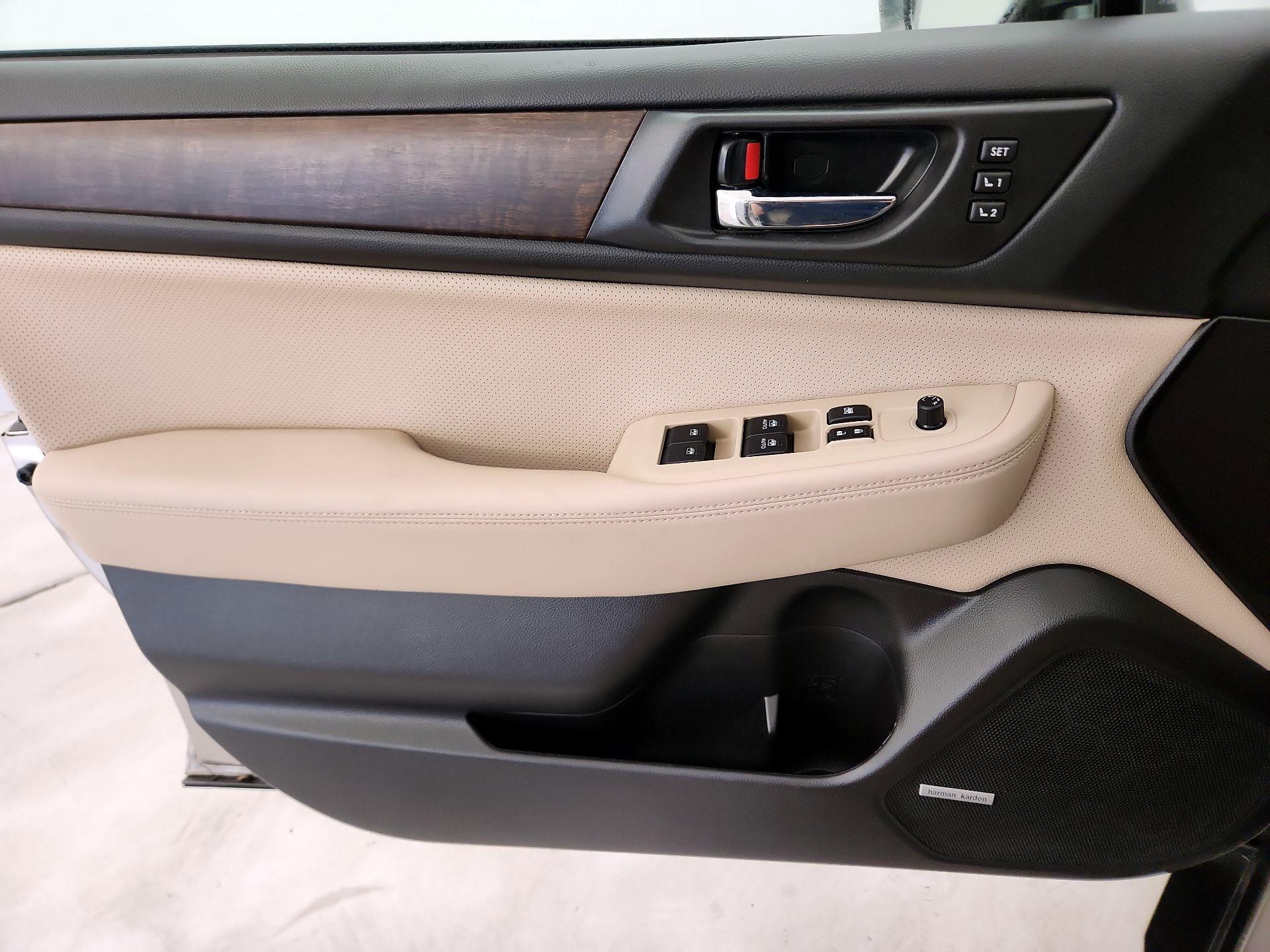 Thumbnail: 2017 Subaru Outback - 12