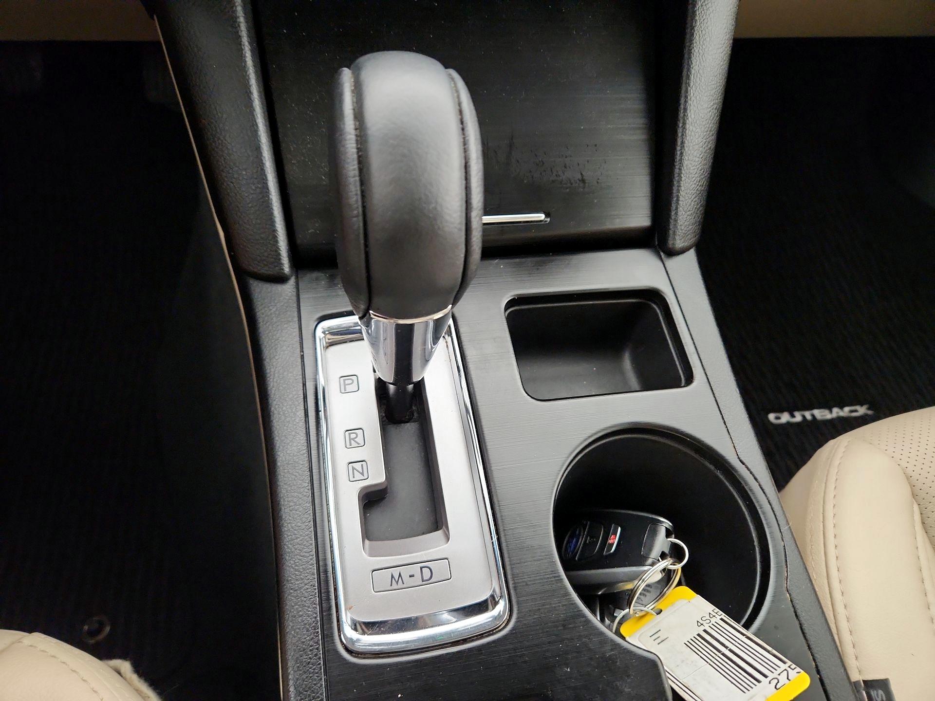 Thumbnail: 2017 Subaru Outback - 18