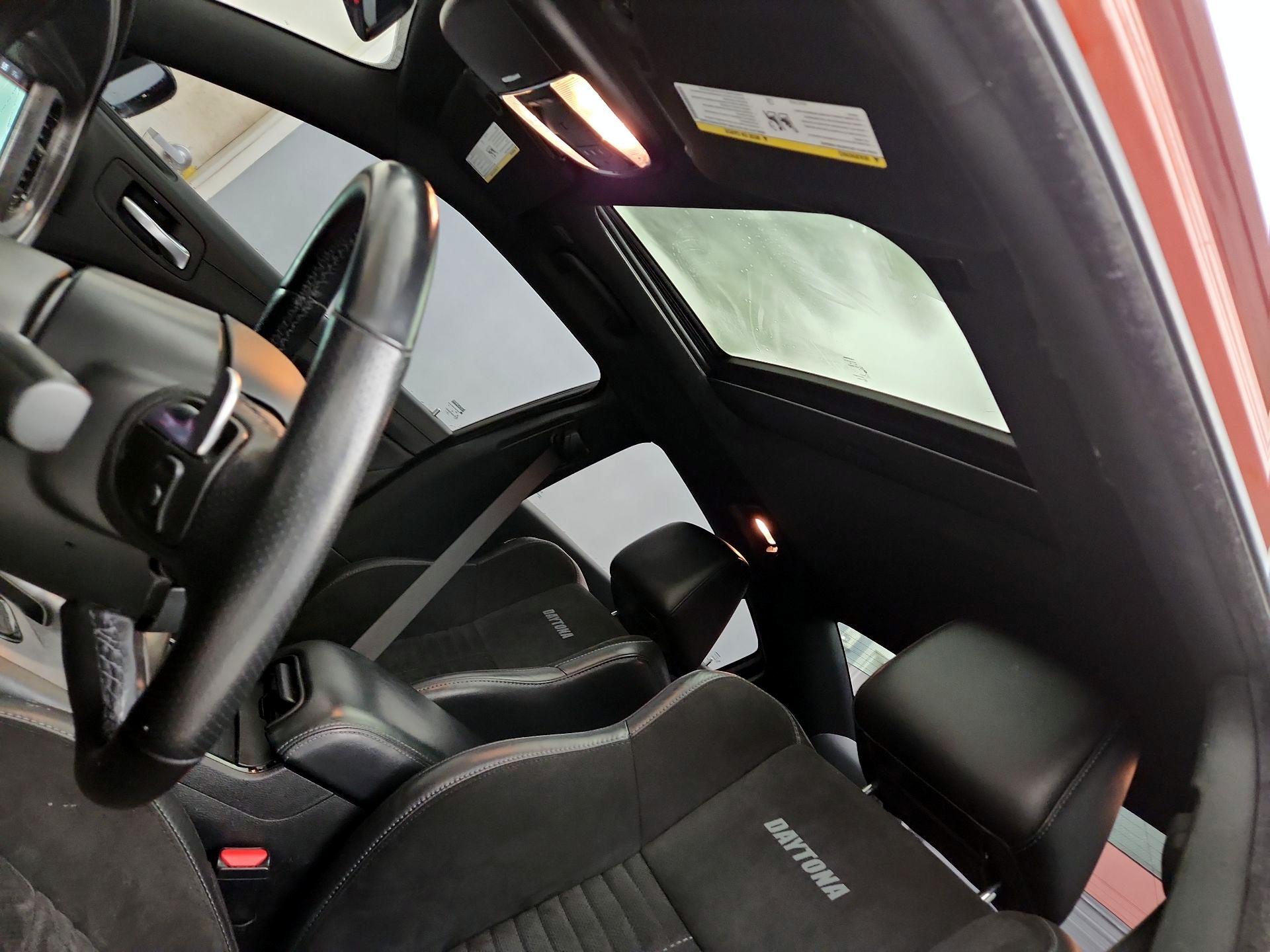 Thumbnail: 2022 Dodge Charger - 20