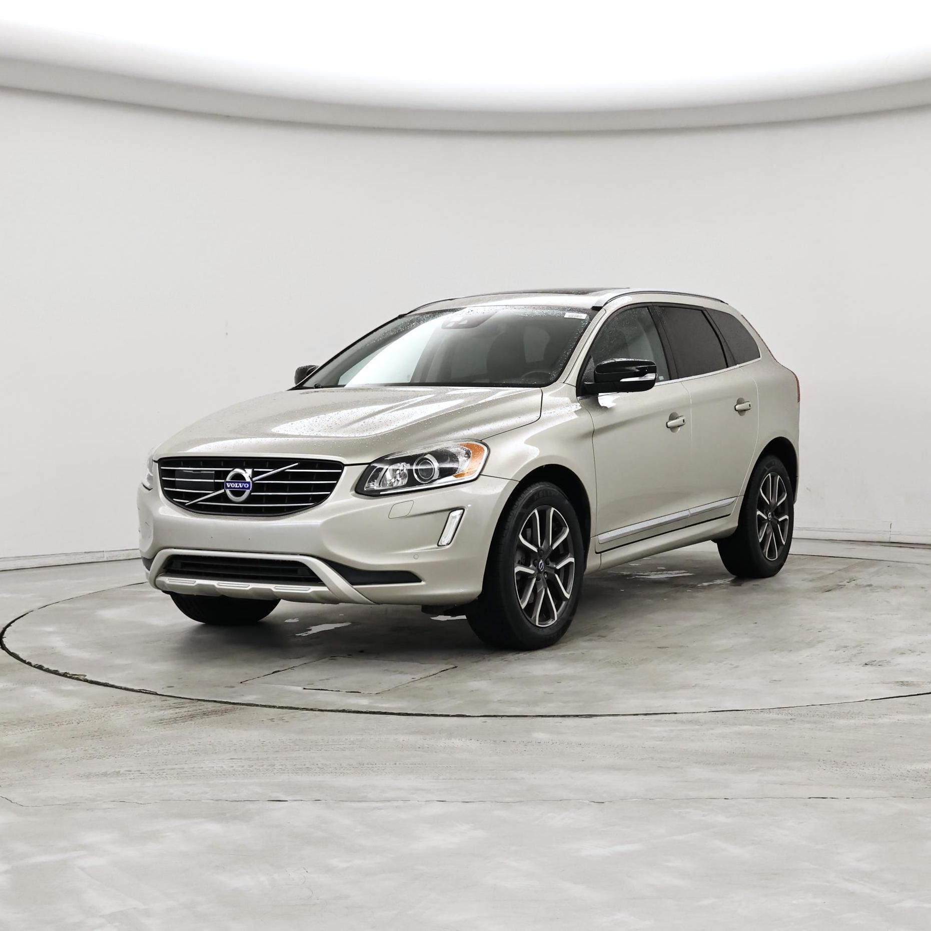 Thumbnail: 2017 Volvo XC60 - 4