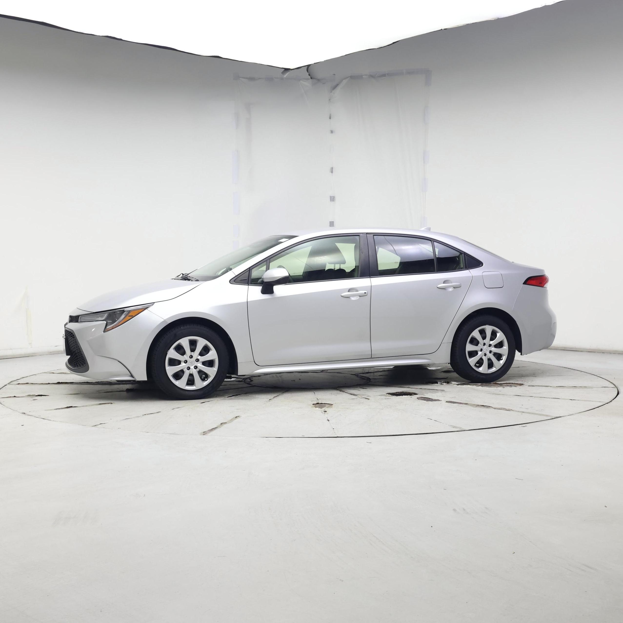 Thumbnail: 2021 Toyota Corolla - 3