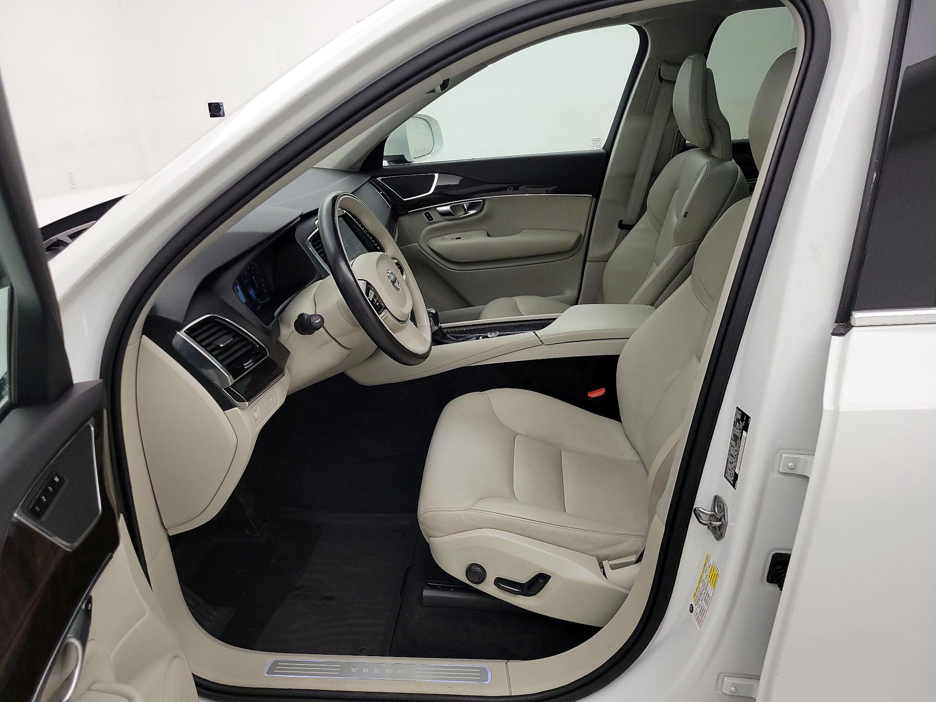 Thumbnail: 2017 Volvo XC90 - 11