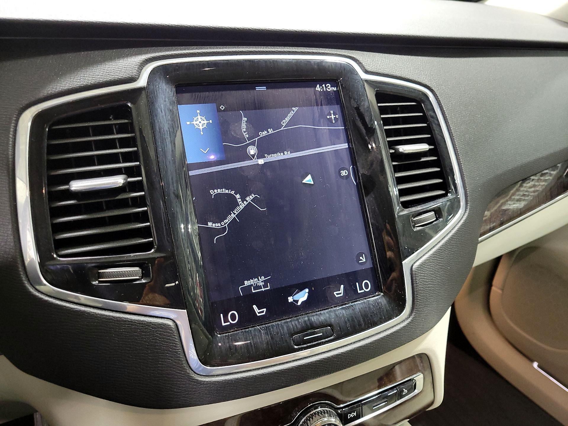 Thumbnail: 2017 Volvo XC90 - 14