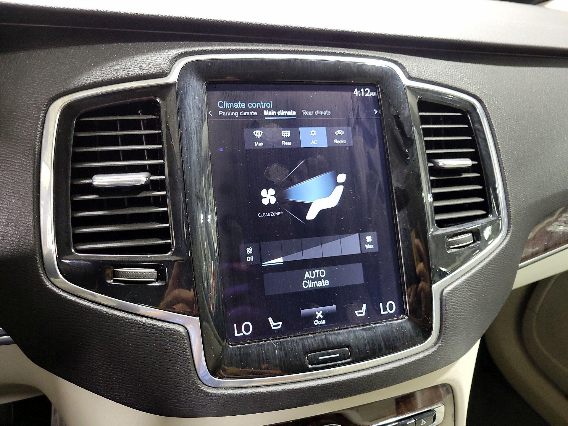 Thumbnail: 2017 Volvo XC90 - 17