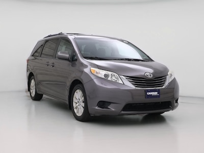 2015 Toyota Sienna LE -
                  Westborough, MA