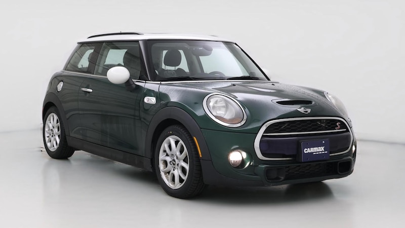 2015 MINI Cooper Hardtop S Hero Image