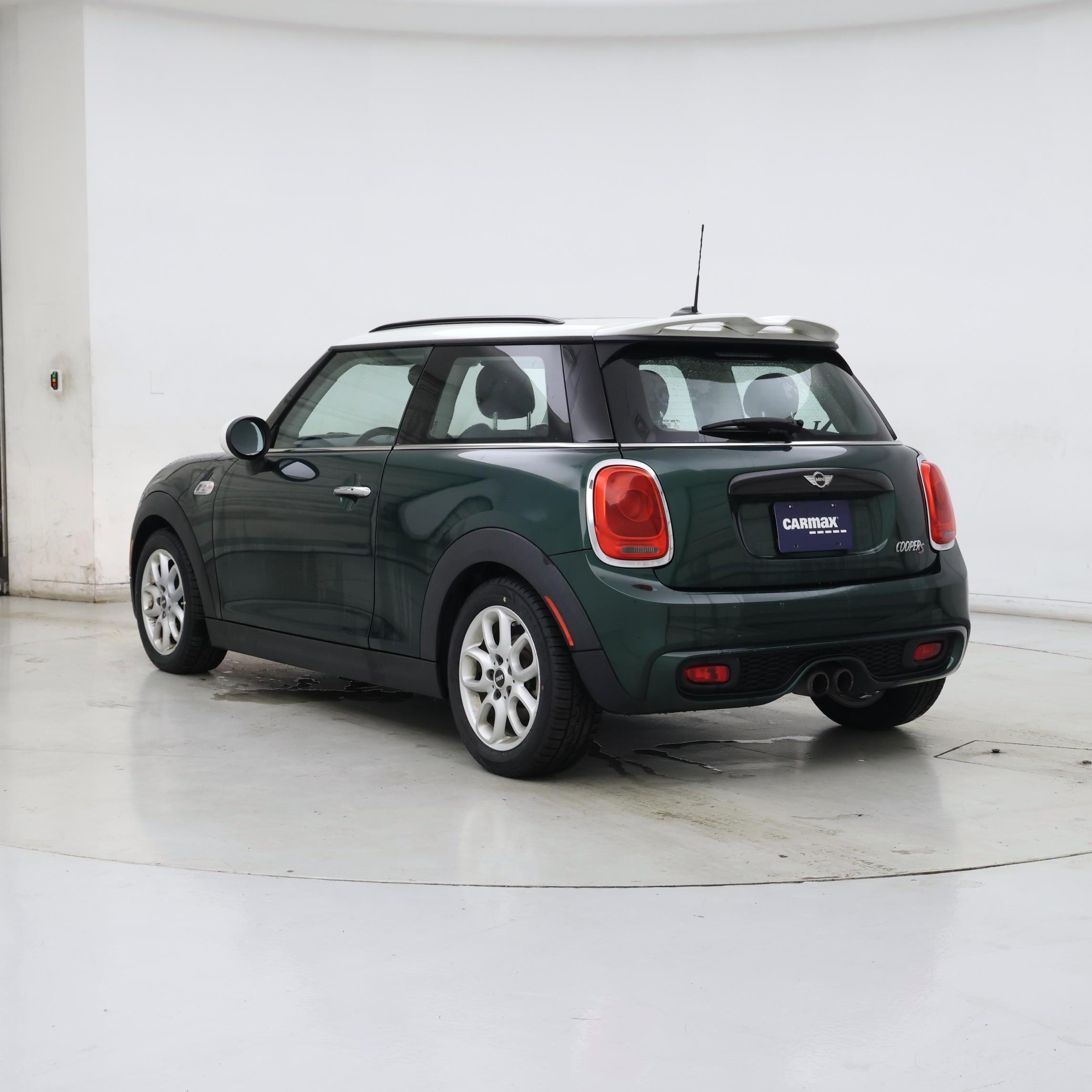 Thumbnail: 2015 MINI Cooper Hardtop - 2