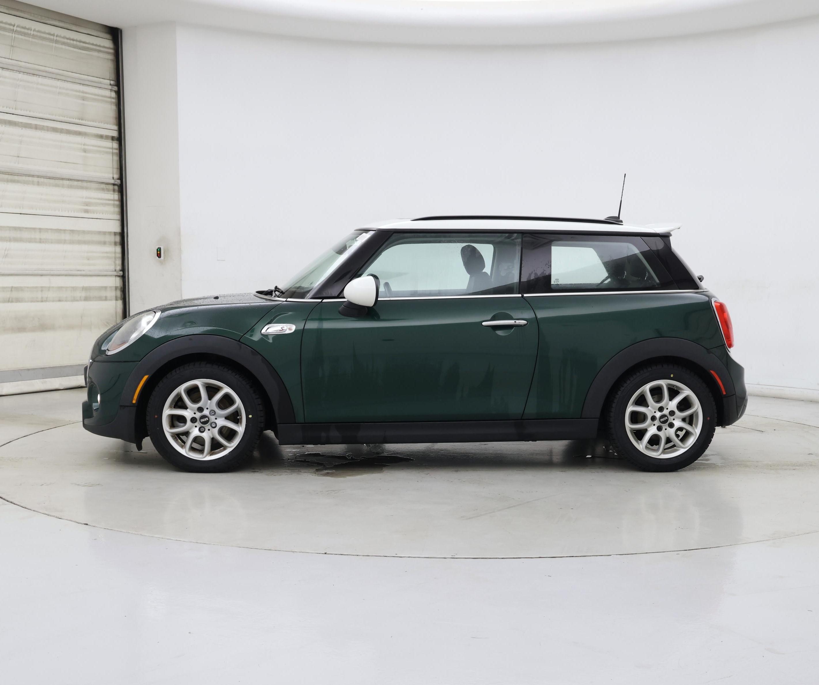 Thumbnail: 2015 MINI Cooper Hardtop - 3