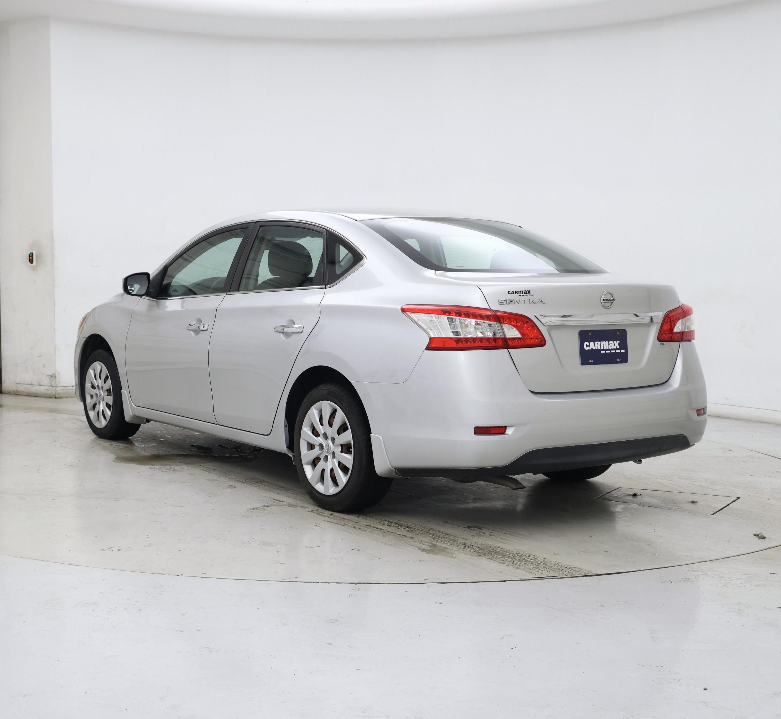 Thumbnail: 2015 Nissan Sentra - 2