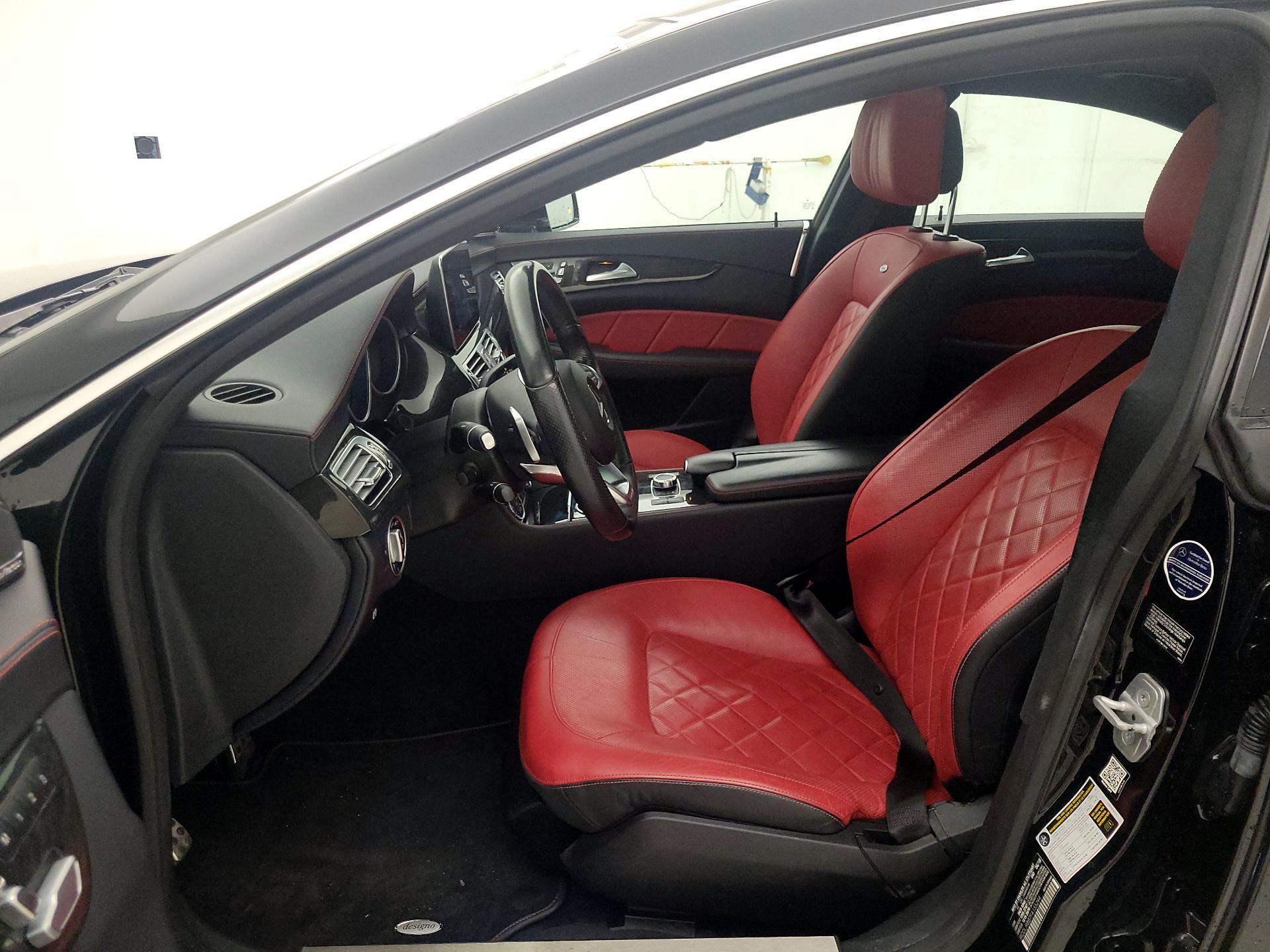 Thumbnail: 2015 Mercedes-Benz CLS - 11