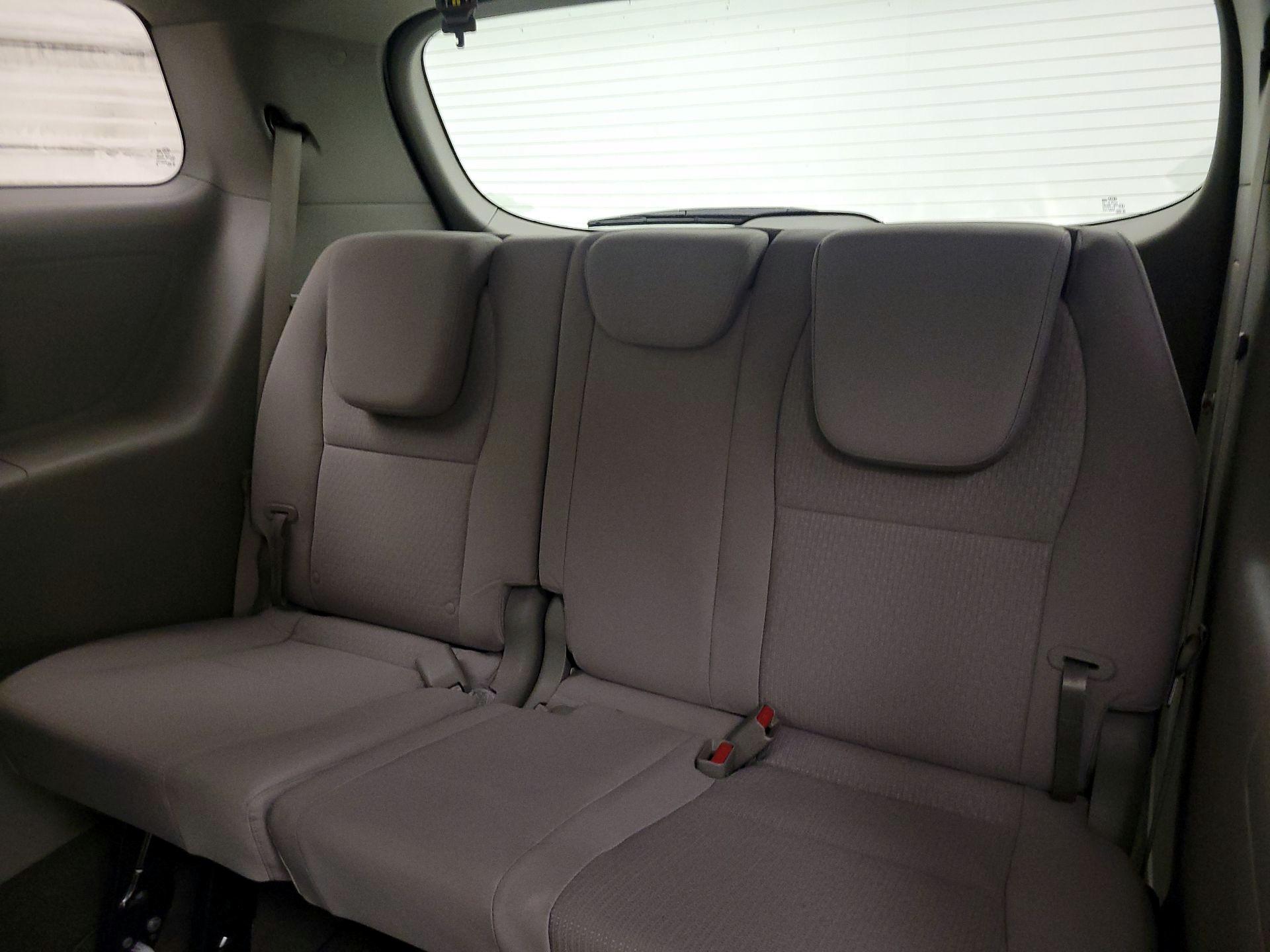 Thumbnail: 2016 Kia Sedona - 20