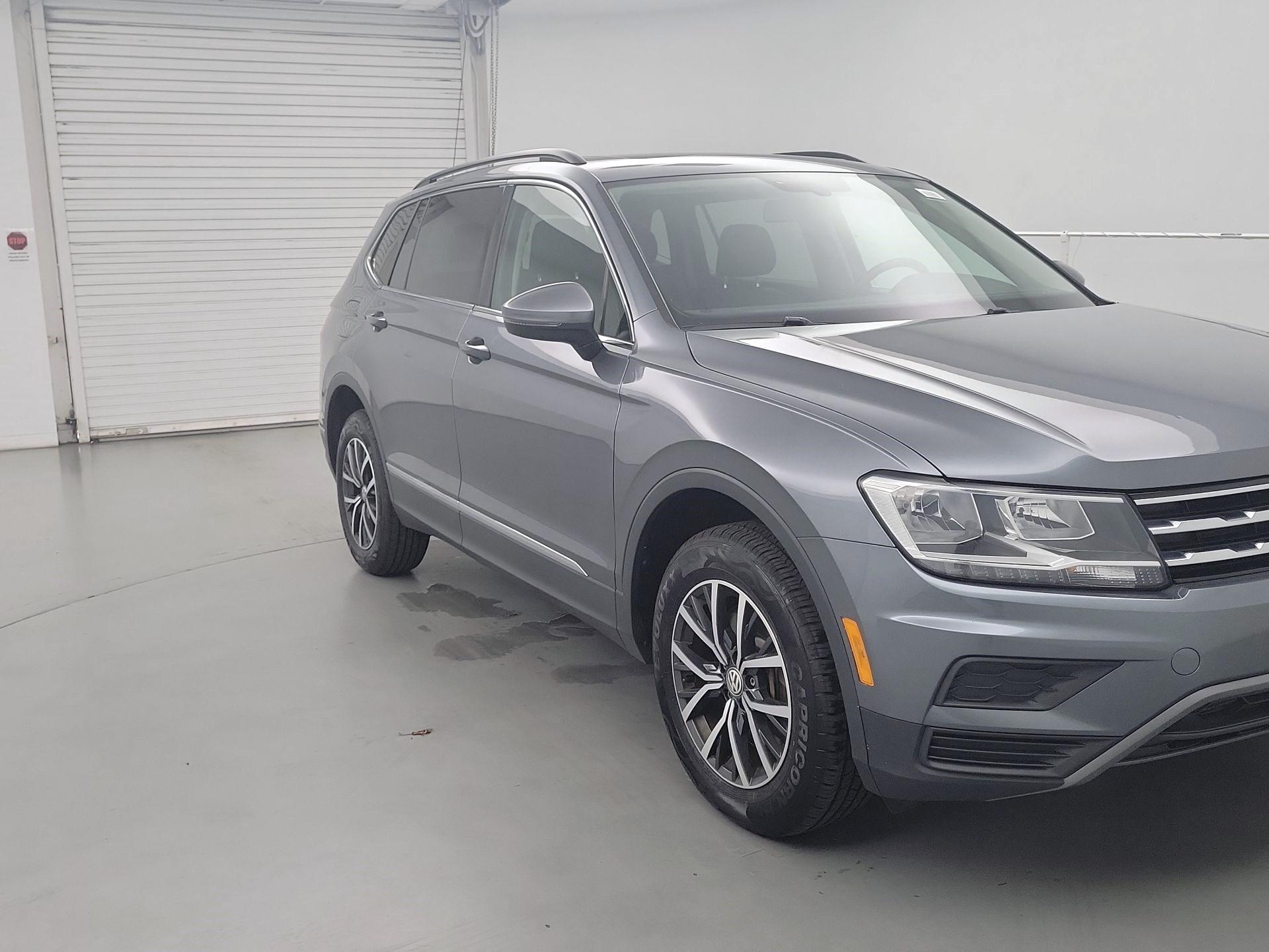 Thumbnail: 2020 Volkswagen Tiguan - 1