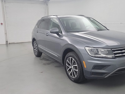 Gray 2020 Volkswagen Tiguan SE
