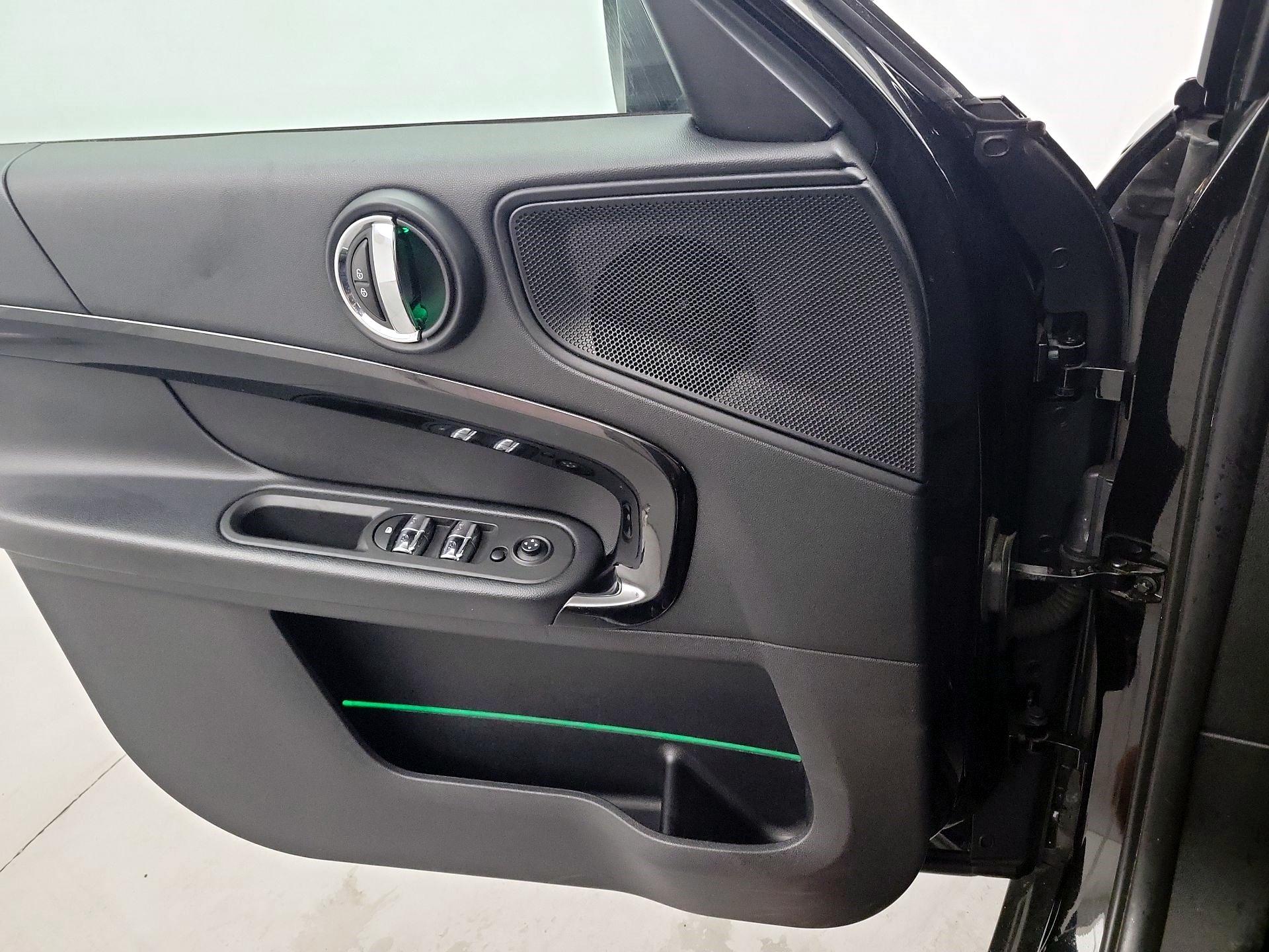 Thumbnail: 2019 MINI Cooper Countryman - 10