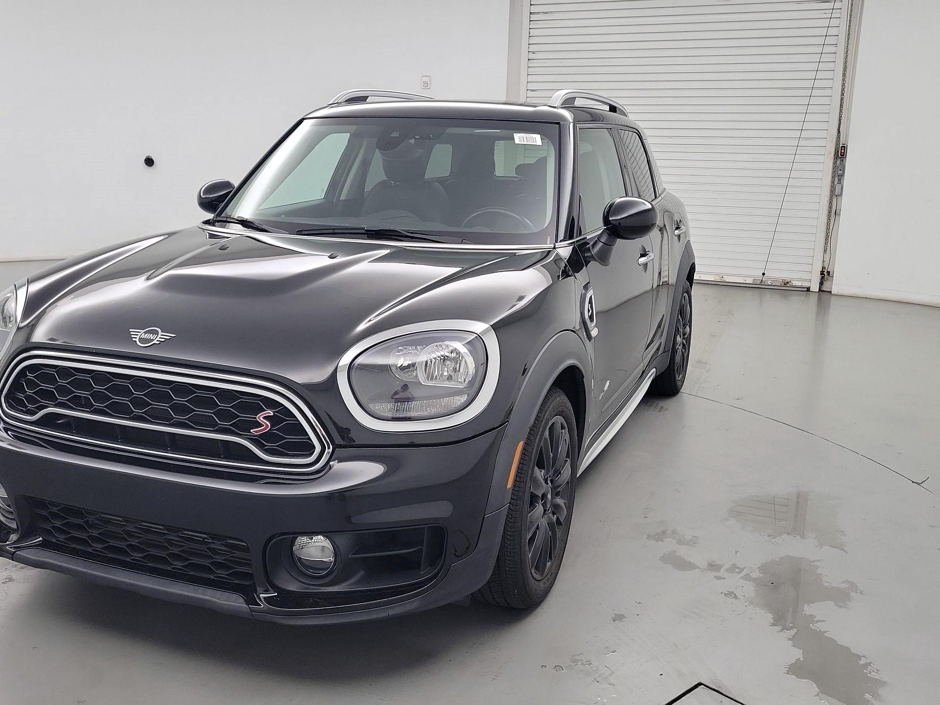 Thumbnail: 2019 MINI Cooper Countryman - 3