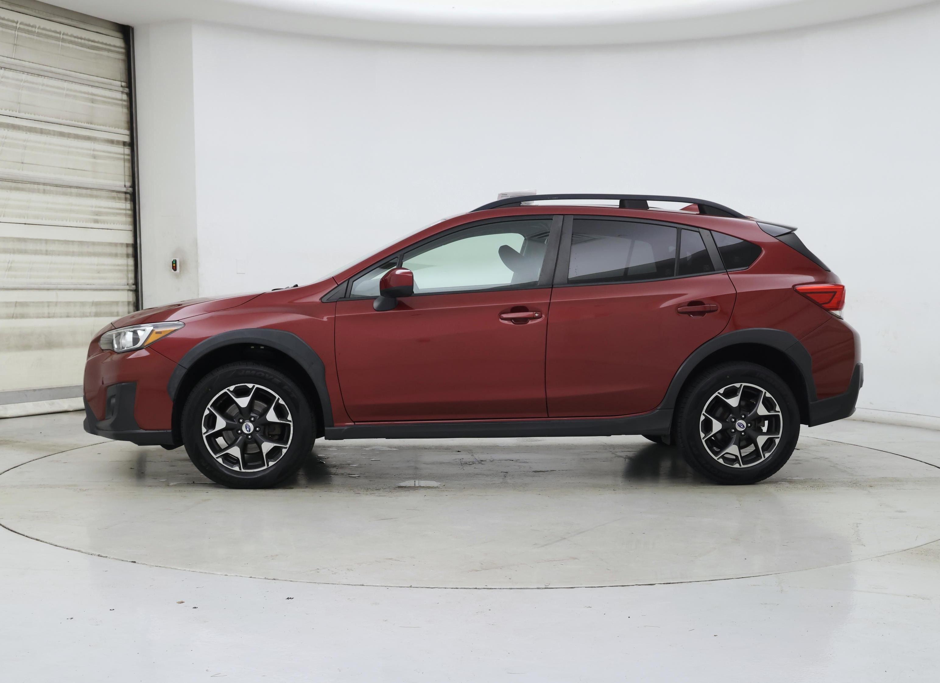 Thumbnail: 2018 Subaru Crosstrek - 3