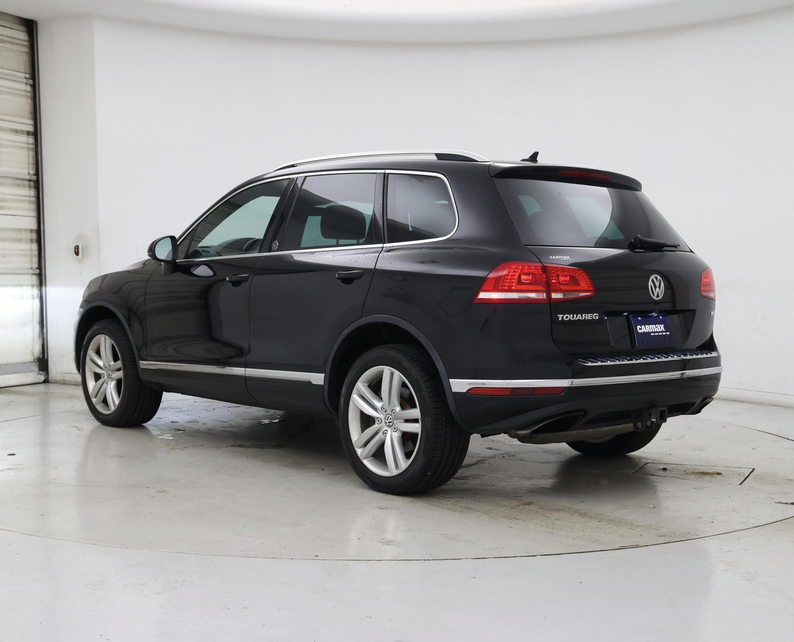 Thumbnail: 2017 Volkswagen Touareg - 2