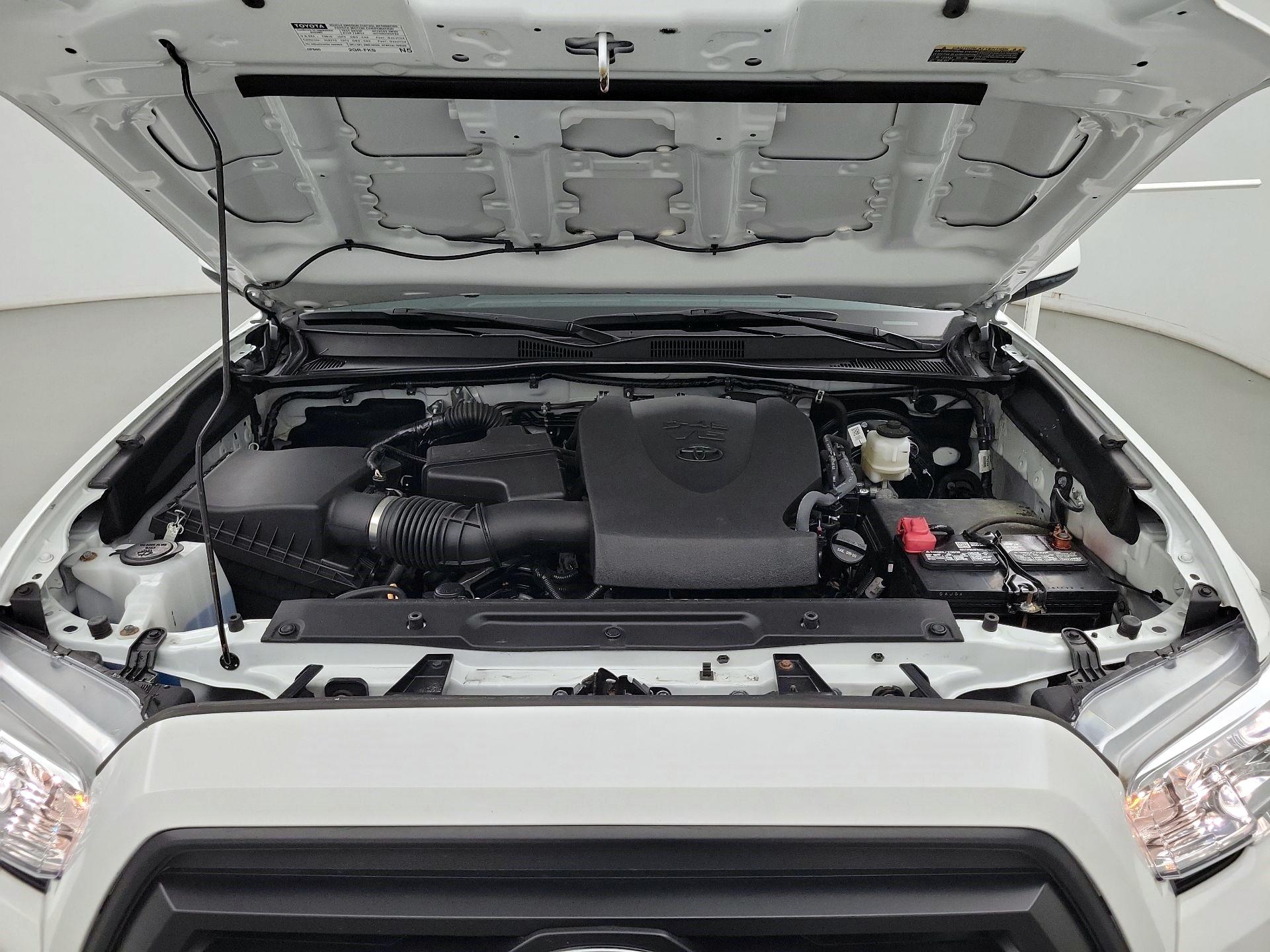 Thumbnail: 2022 Toyota Tacoma - 19
