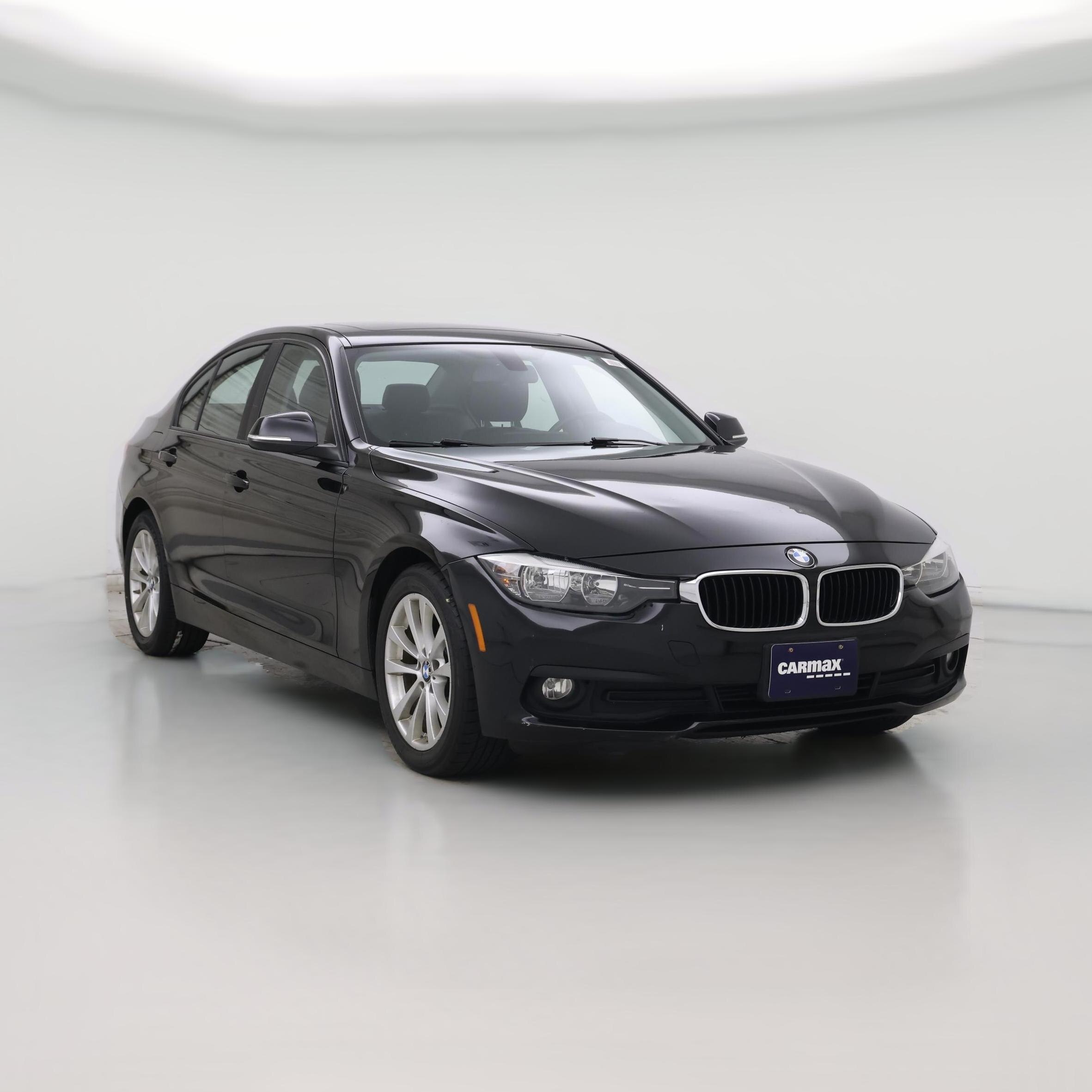 Thumbnail: 2017 BMW 3 Series - 1
