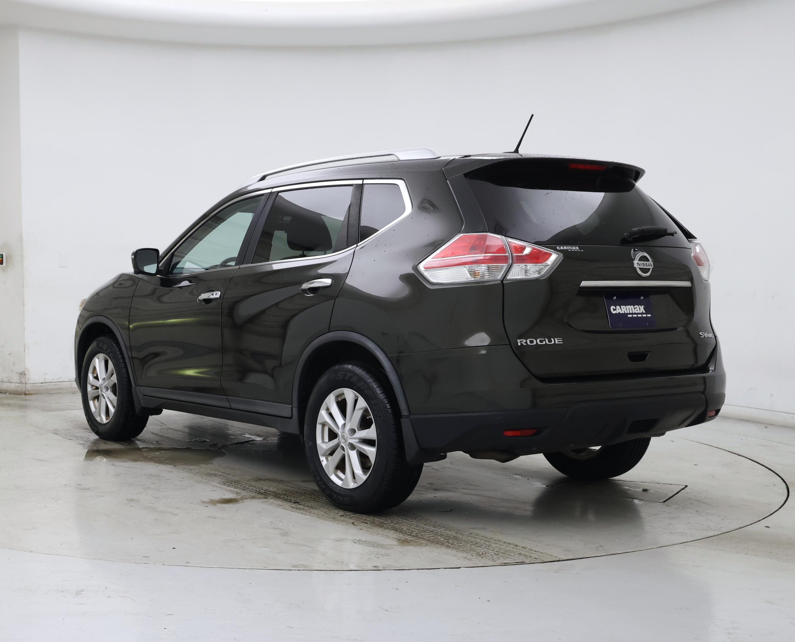 Thumbnail: 2016 Nissan Rogue - 2