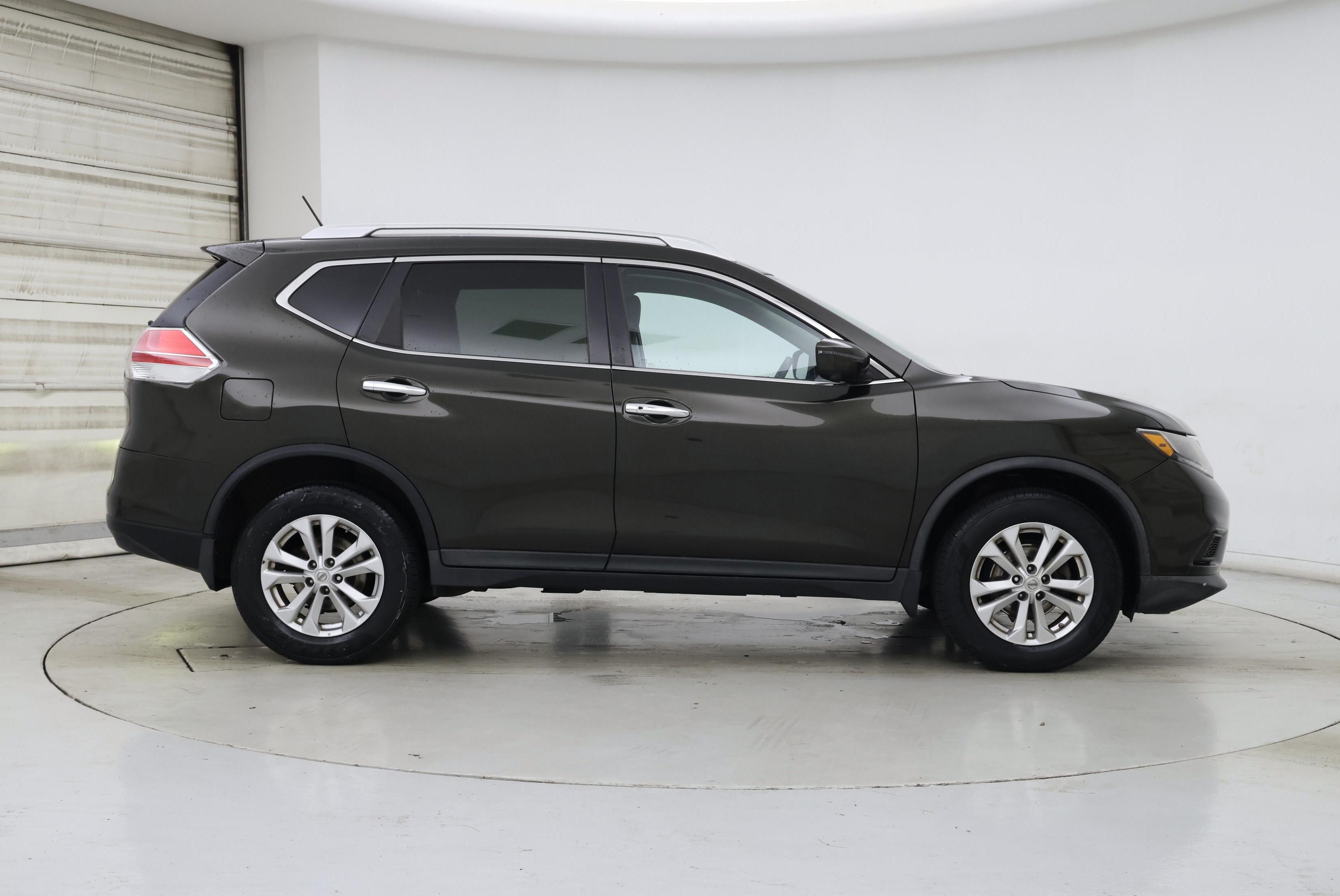 Thumbnail: 2016 Nissan Rogue - 7