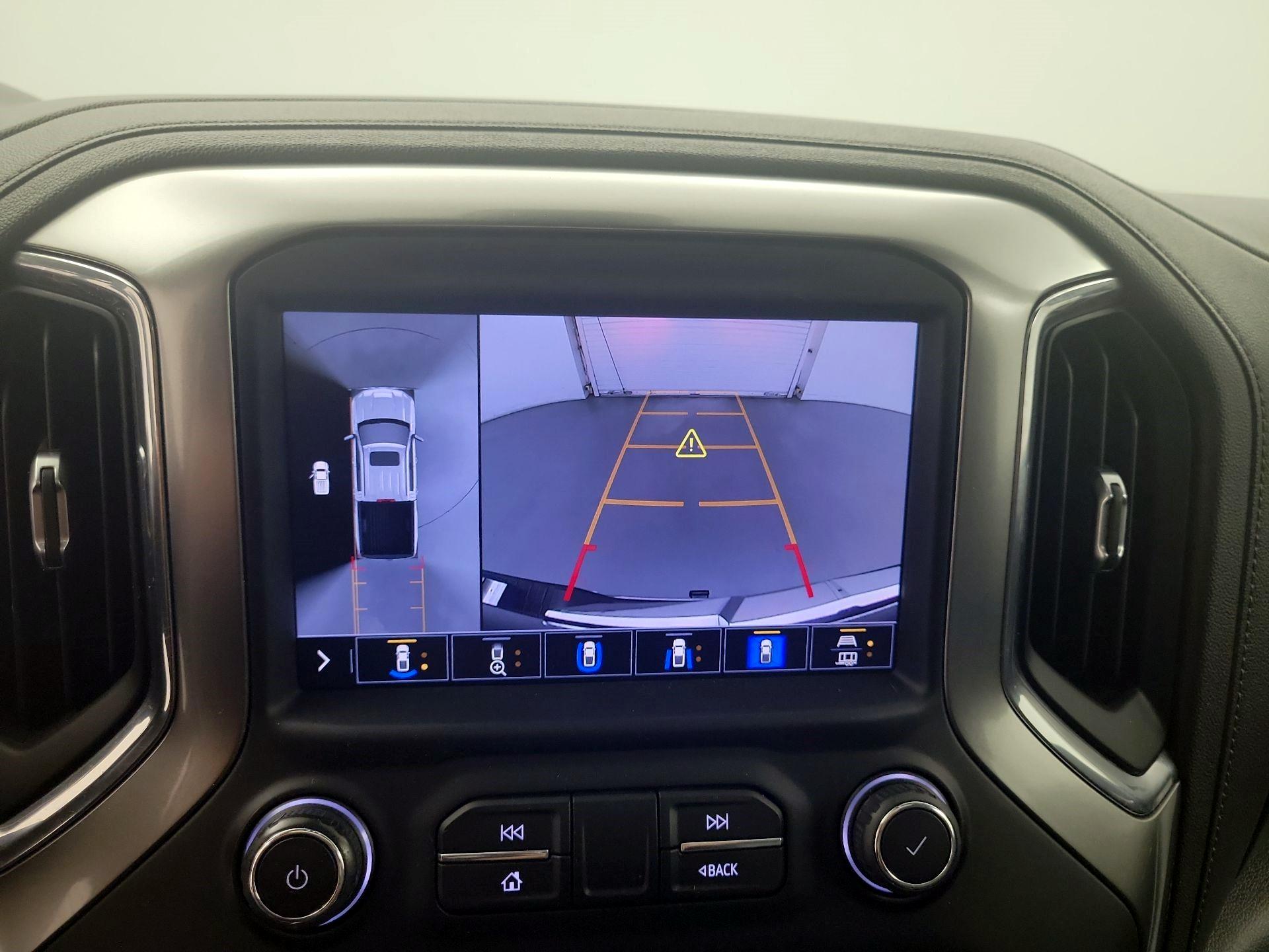 Thumbnail: 2021 Chevrolet Silverado 1500 - 13