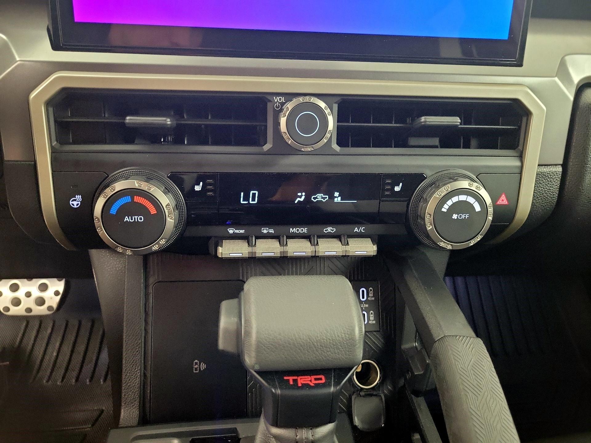 Thumbnail: 2024 Toyota Tacoma - 14