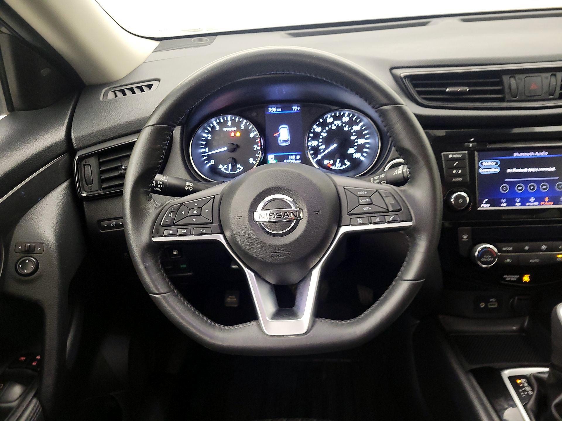 Thumbnail: 2019 Nissan Rogue - 10