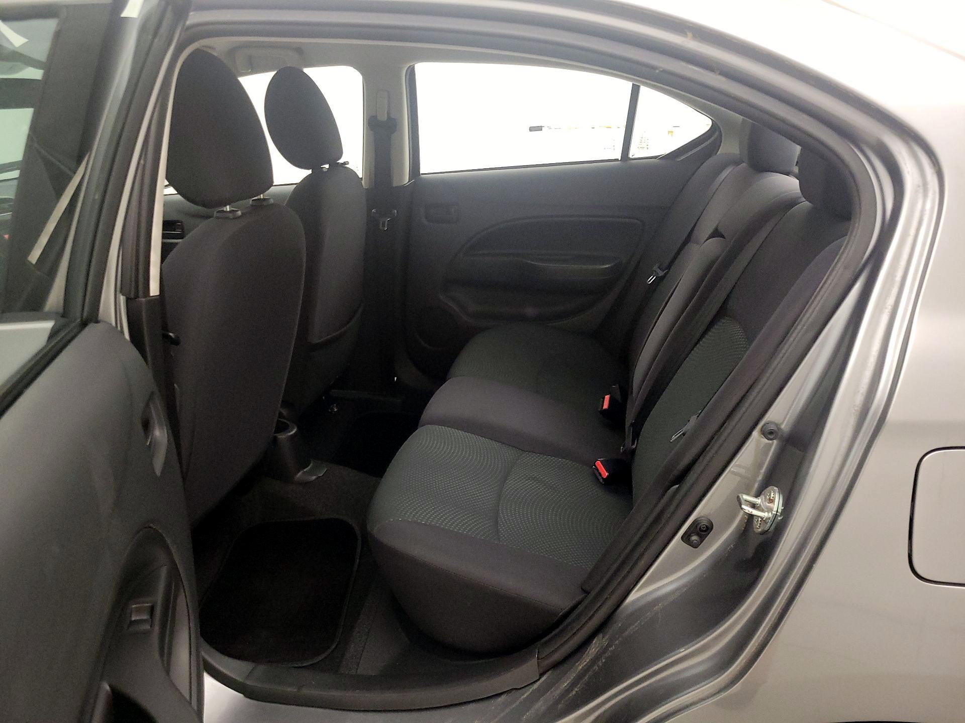 Thumbnail: 2017 Mitsubishi Mirage G4 - 18