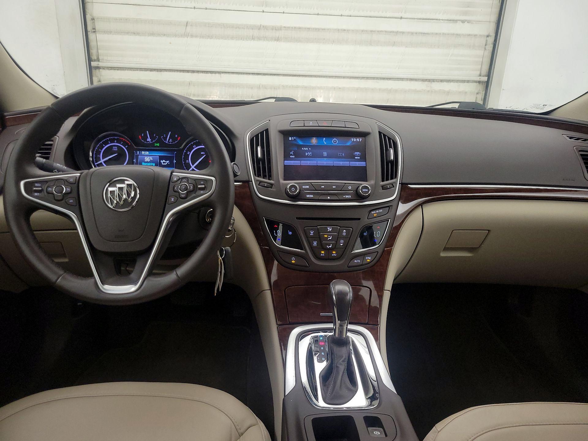 Thumbnail: 2015 Buick Regal - 9