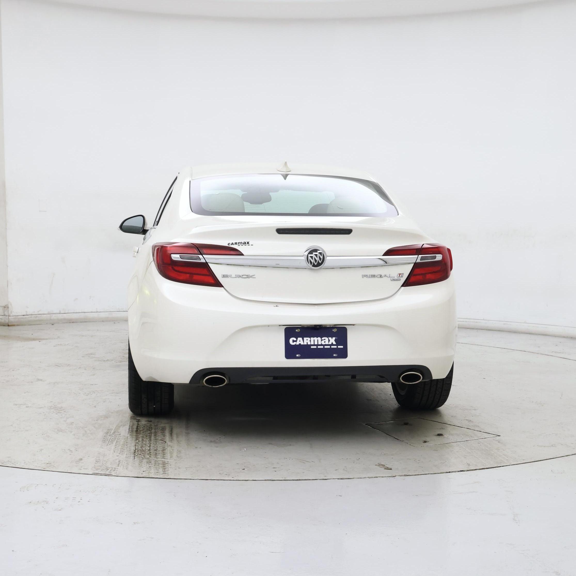 Thumbnail: 2015 Buick Regal - 6