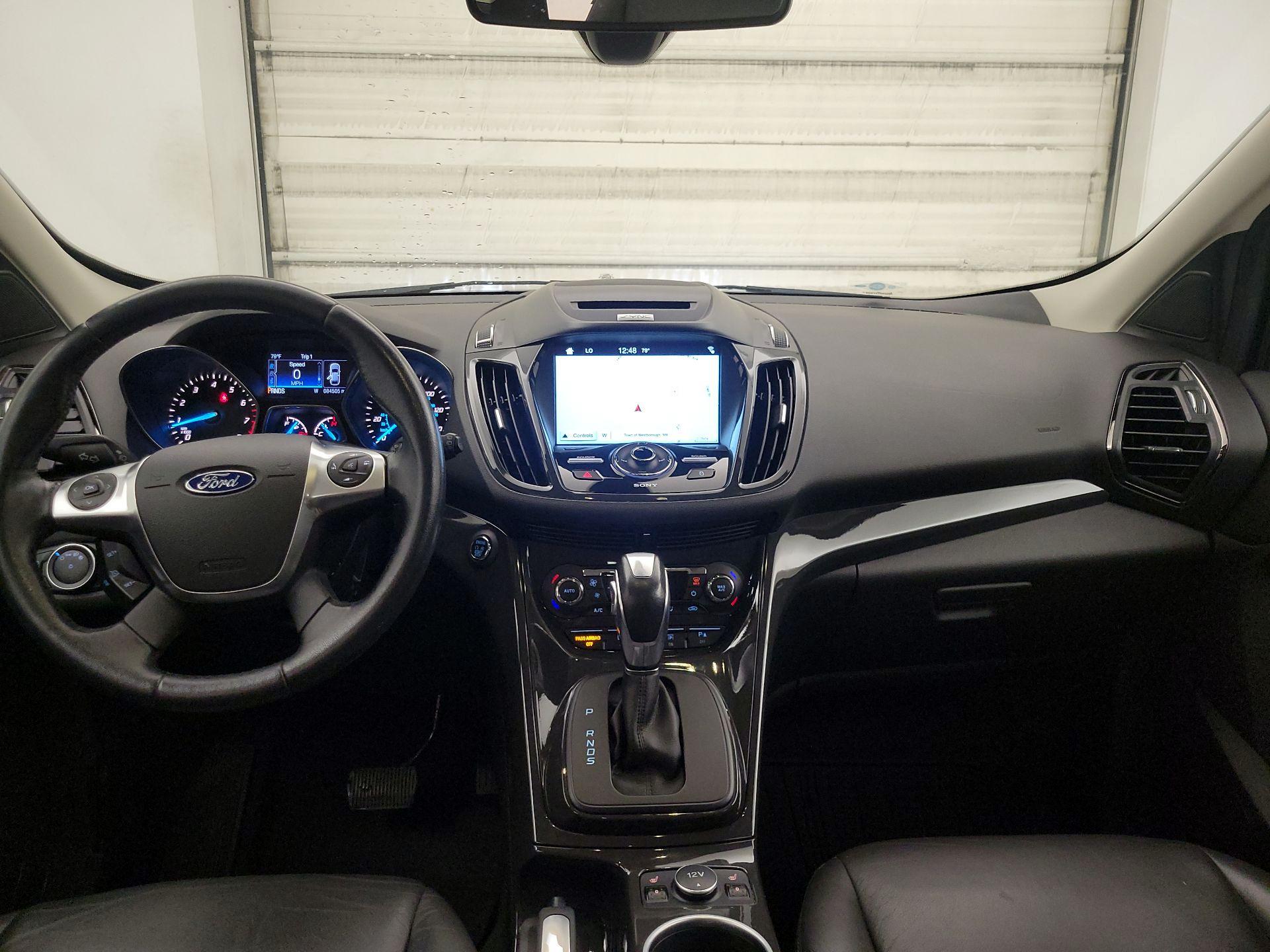 Thumbnail: 2016 Ford Escape - 9
