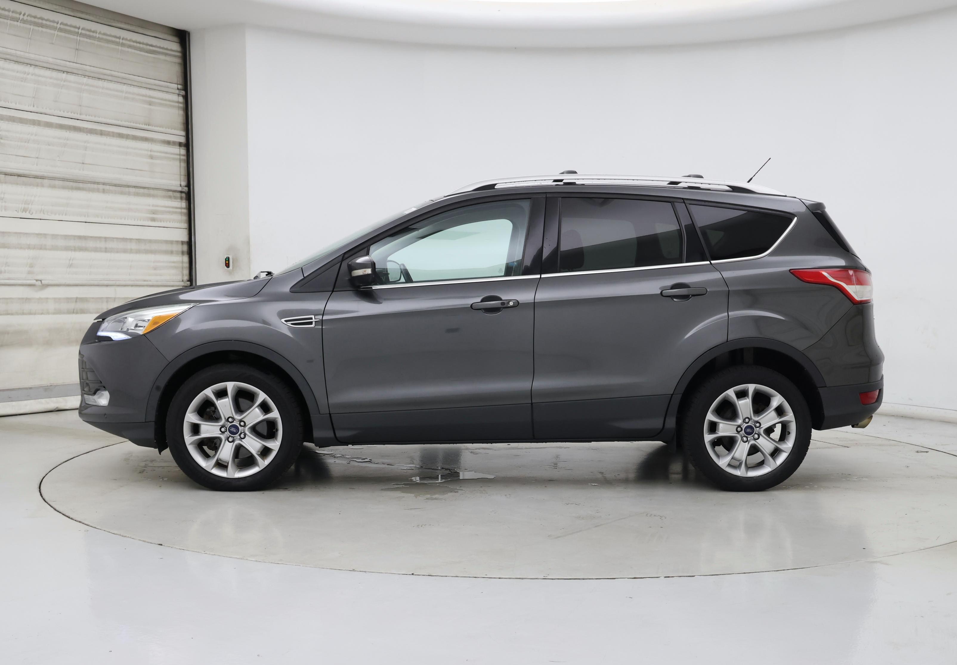 Thumbnail: 2016 Ford Escape - 3