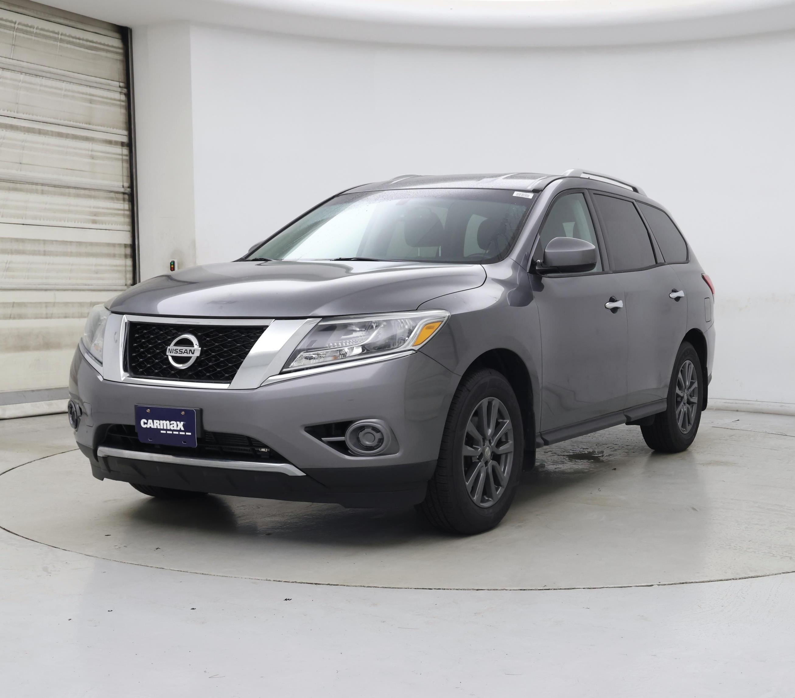 Thumbnail: 2015 Nissan Pathfinder - 4