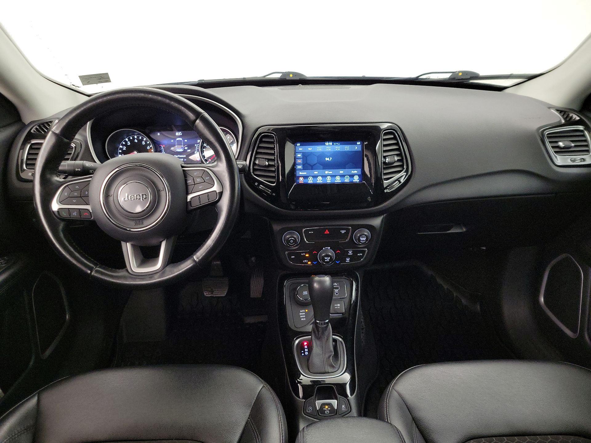 Thumbnail: 2021 Jeep Compass - 9