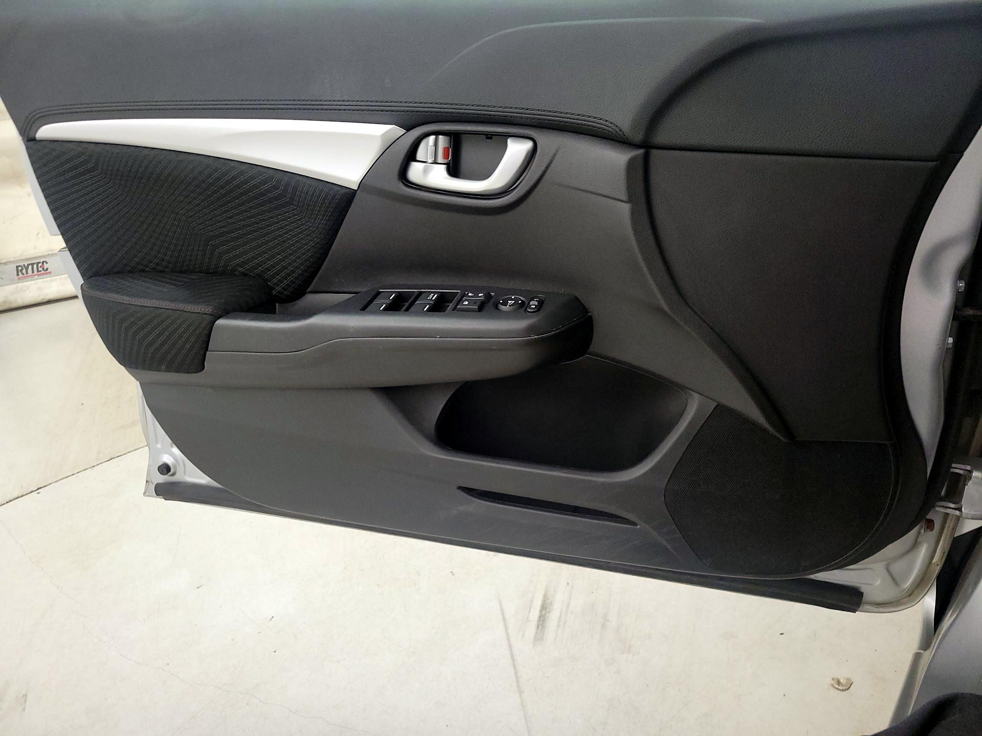 Thumbnail: 2013 Honda Civic - 12