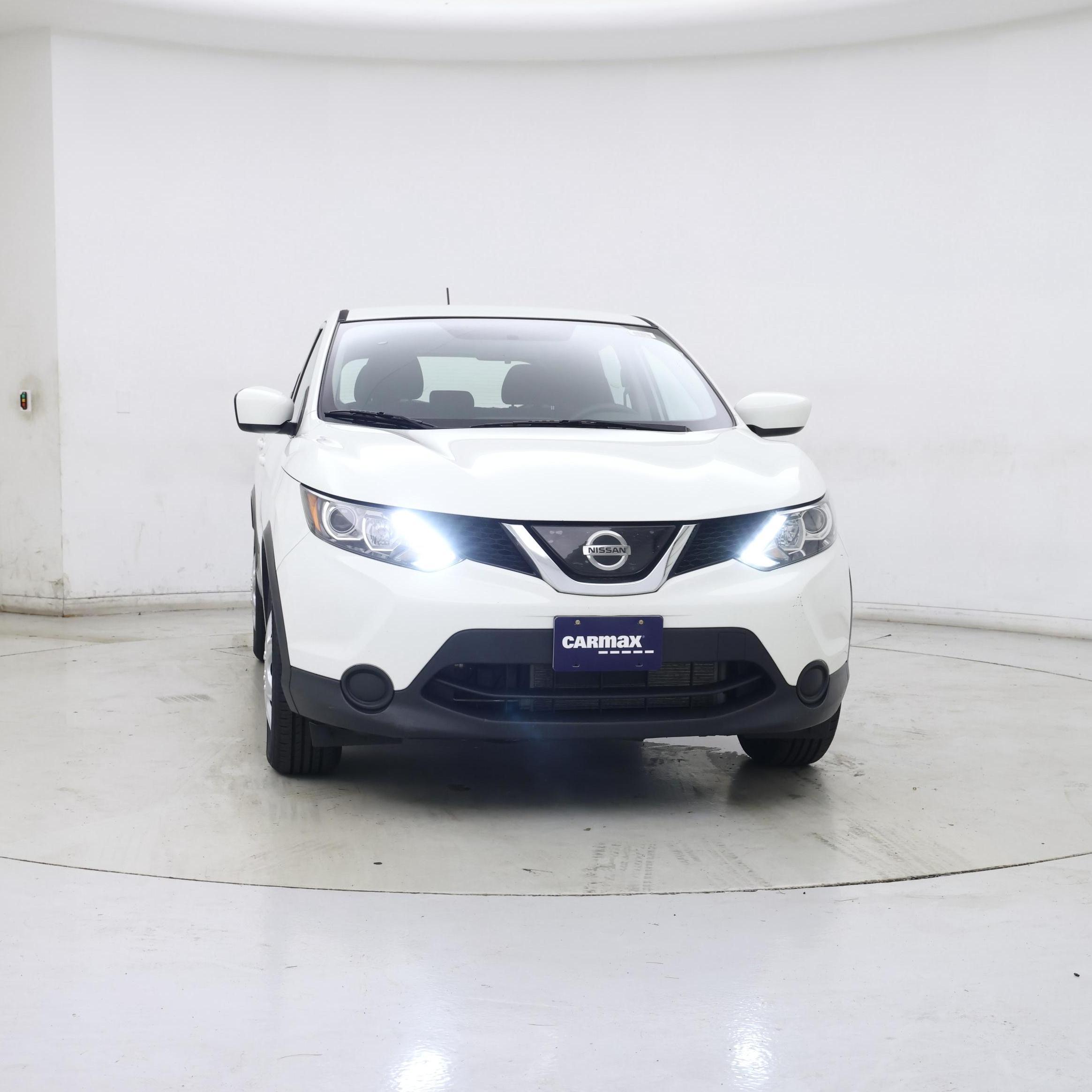 Thumbnail: 2019 Nissan Rogue Sport - 5