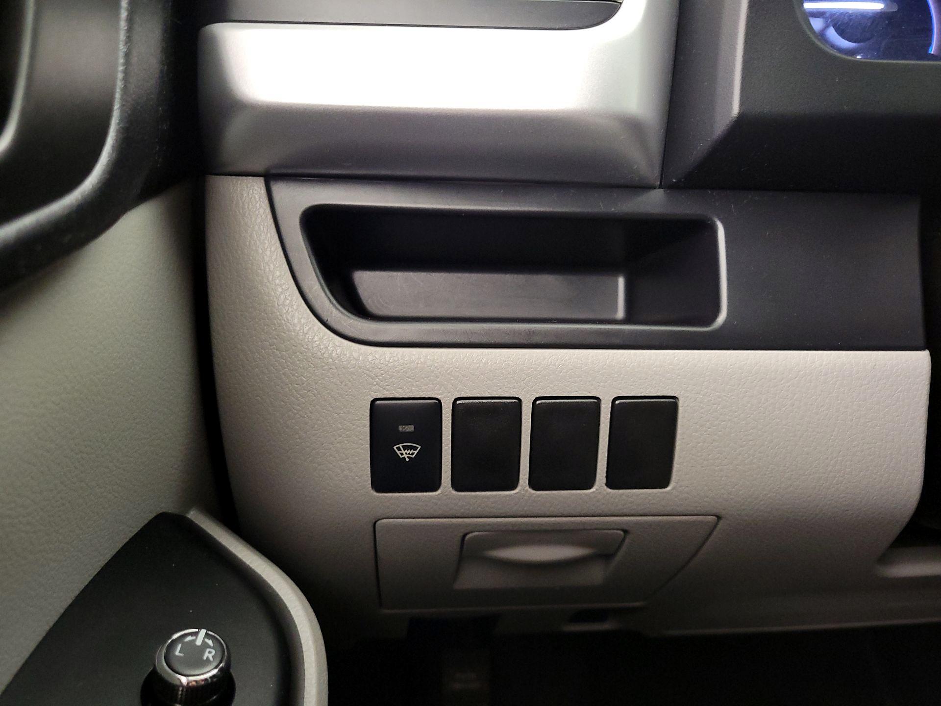 Thumbnail: 2014 Toyota Highlander - 13