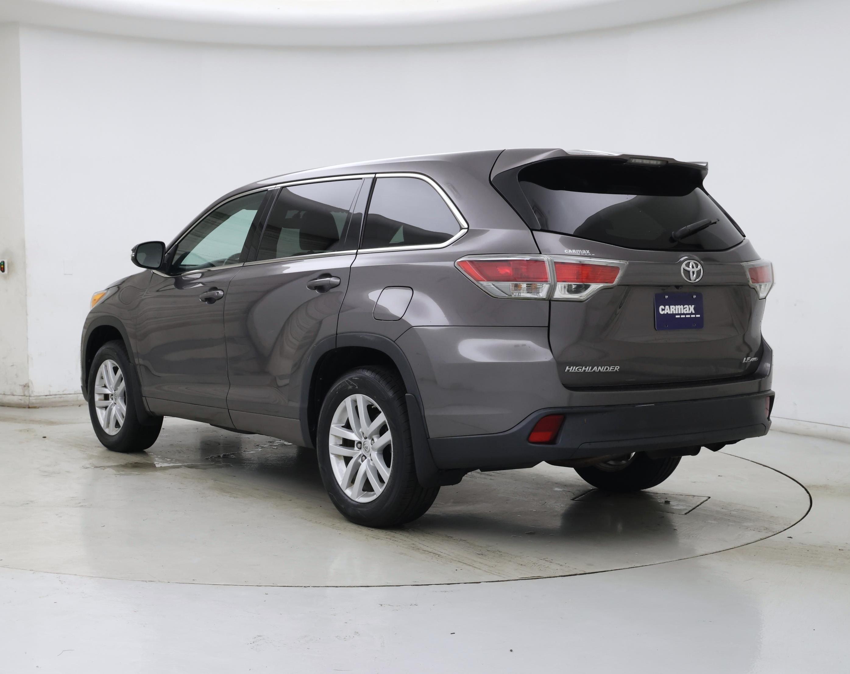 Thumbnail: 2014 Toyota Highlander - 2