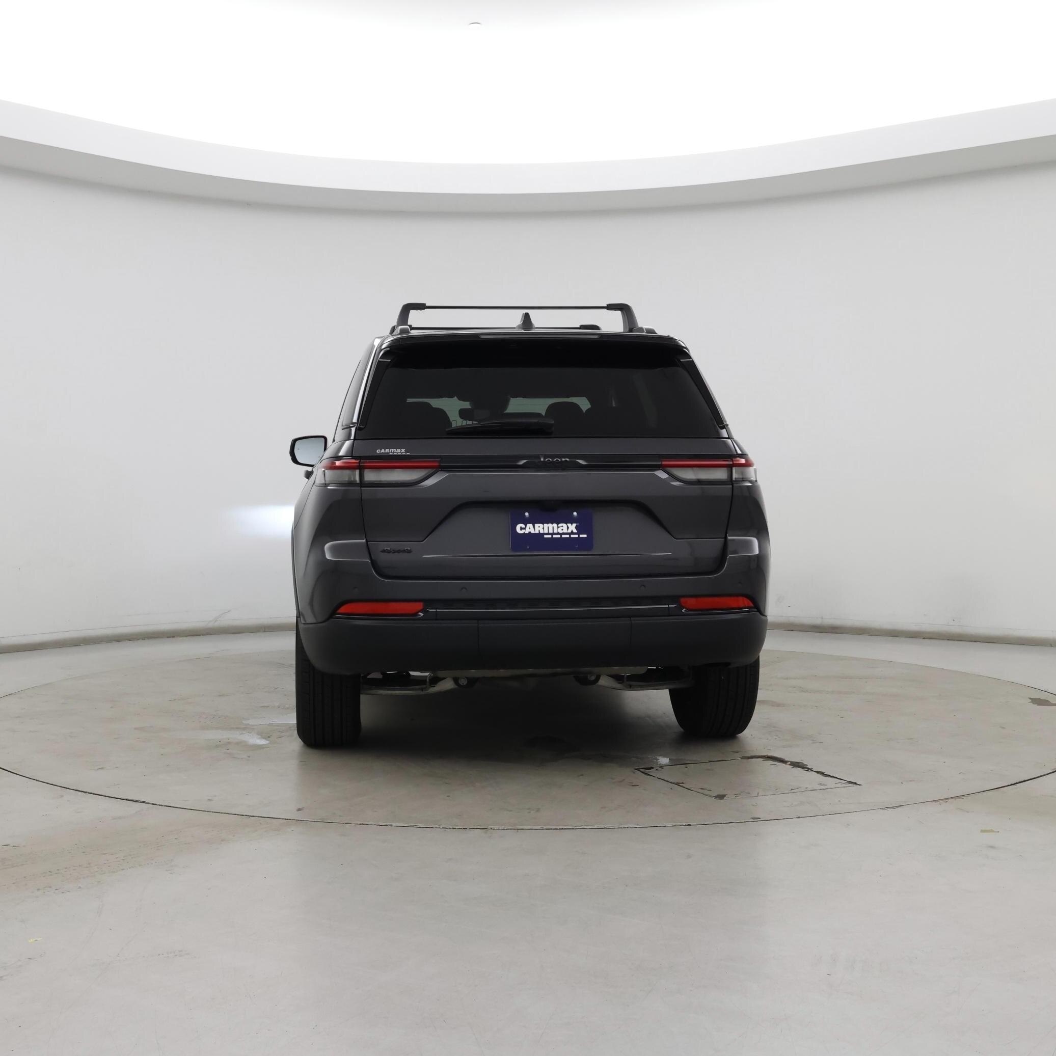 Thumbnail: 2024 Jeep Grand Cherokee - 6