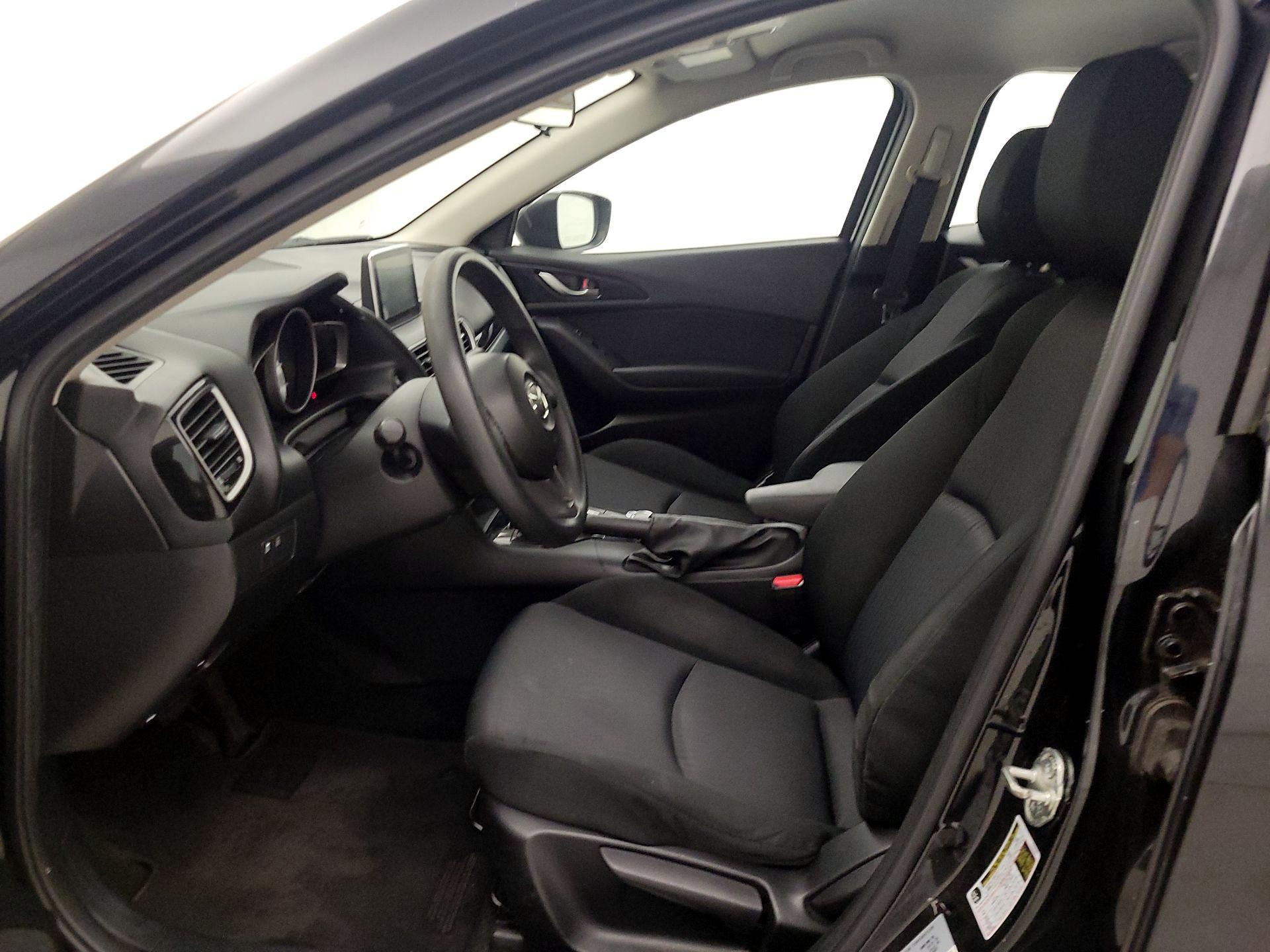 Thumbnail: 2016 Mazda Mazda3 - 11