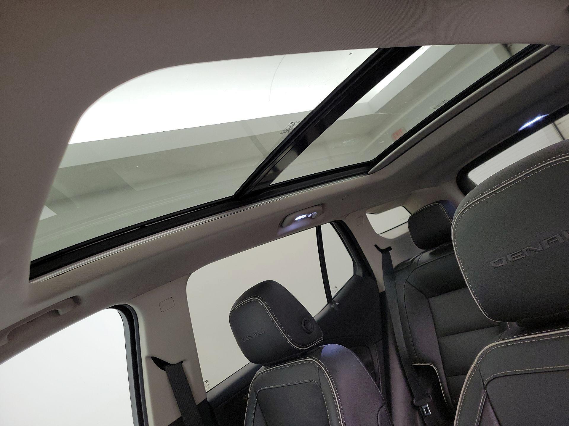 Thumbnail: 2019 GMC Terrain - 20